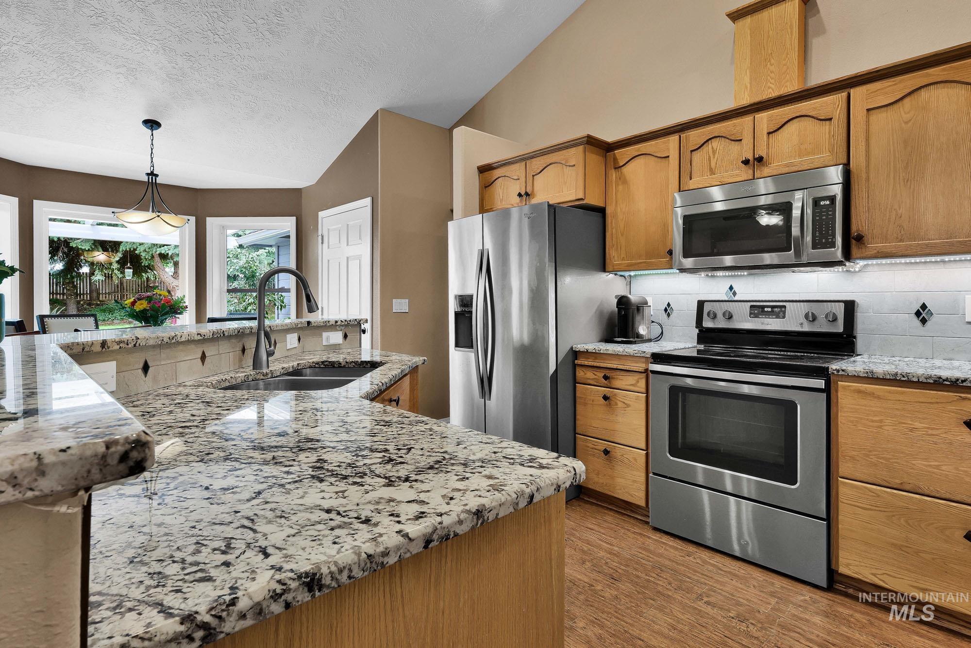 23193 Forest Hills Loop Property Photo 15