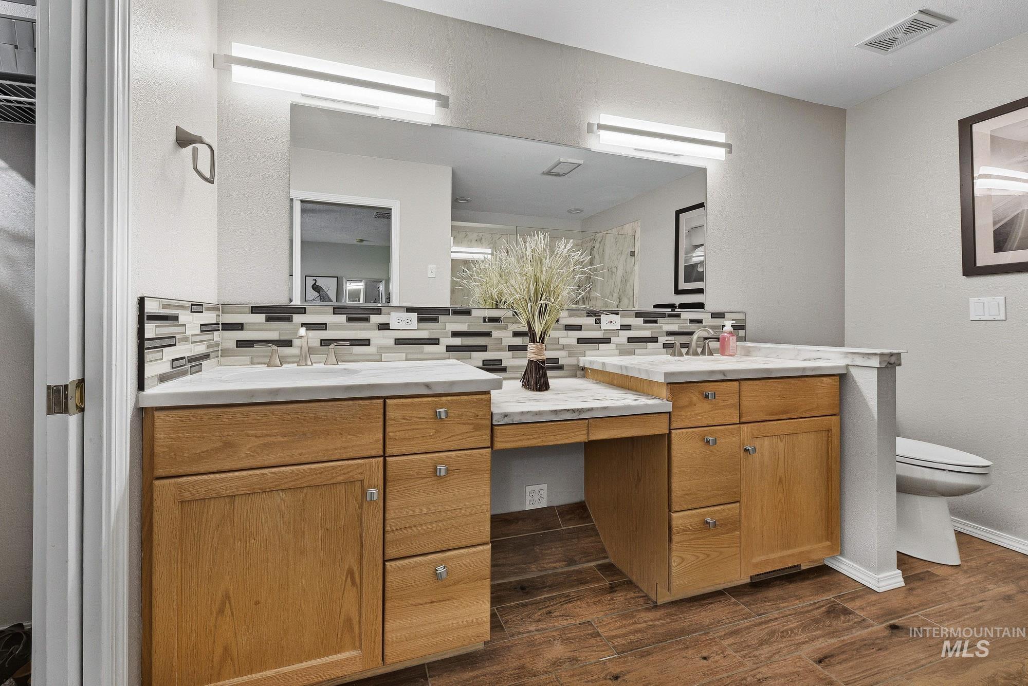 23193 Forest Hills Loop Property Photo 21