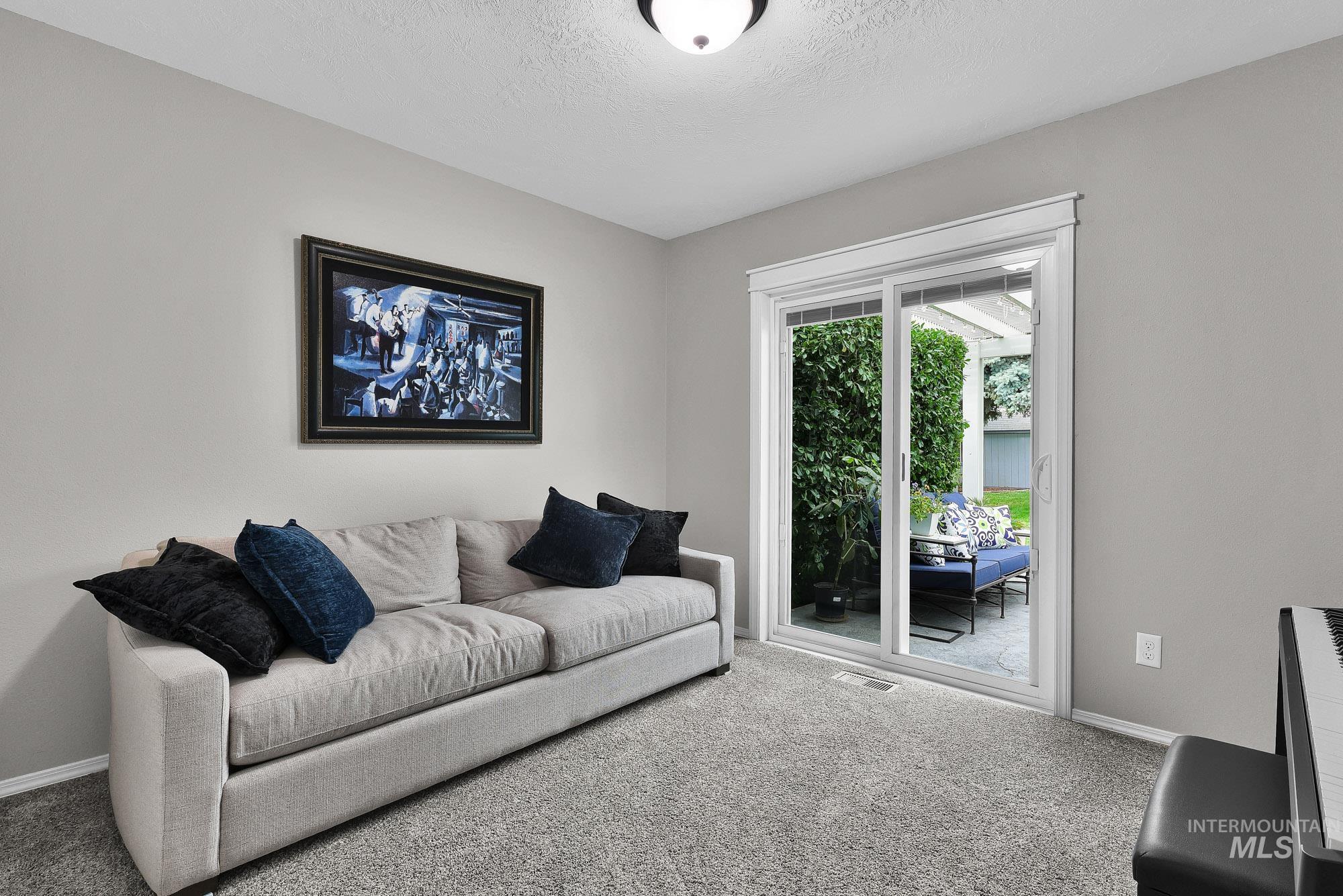 23193 Forest Hills Loop Property Photo 28