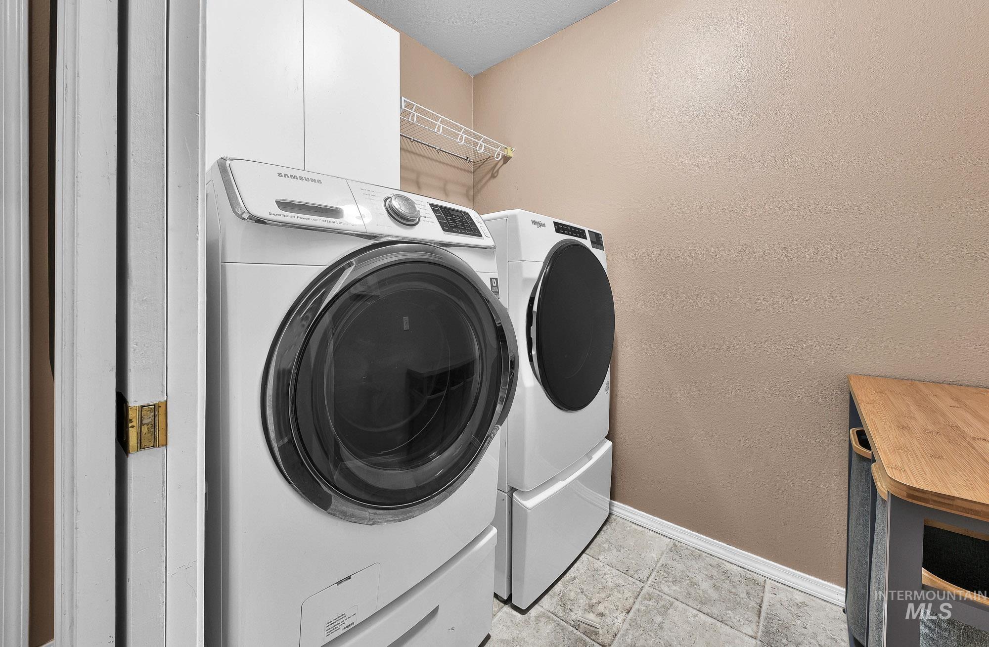 23193 Forest Hills Loop Property Photo 31