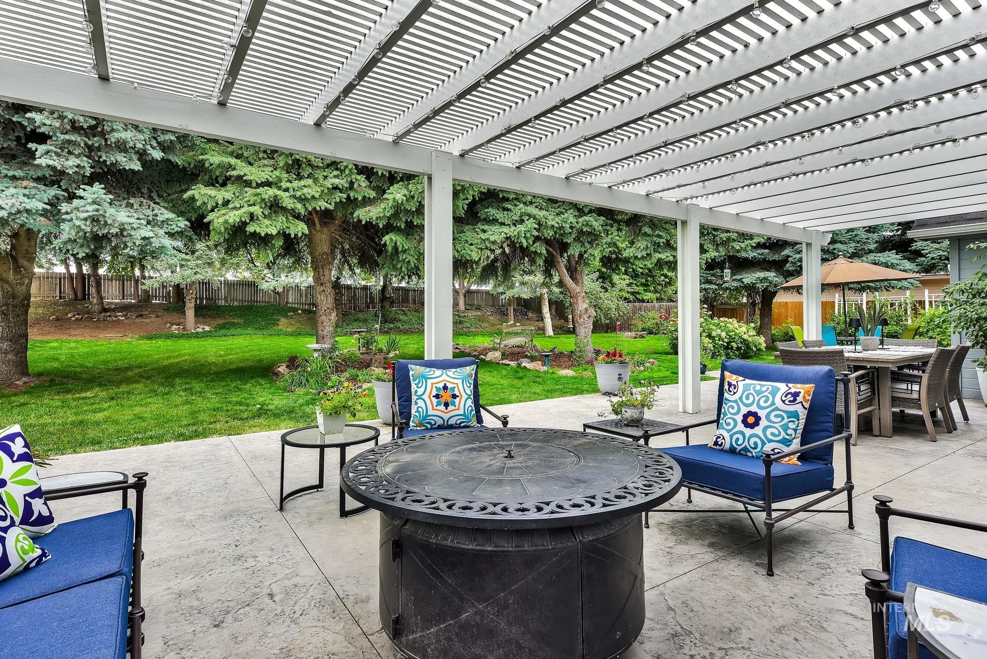 23193 Forest Hills Loop Property Photo 33