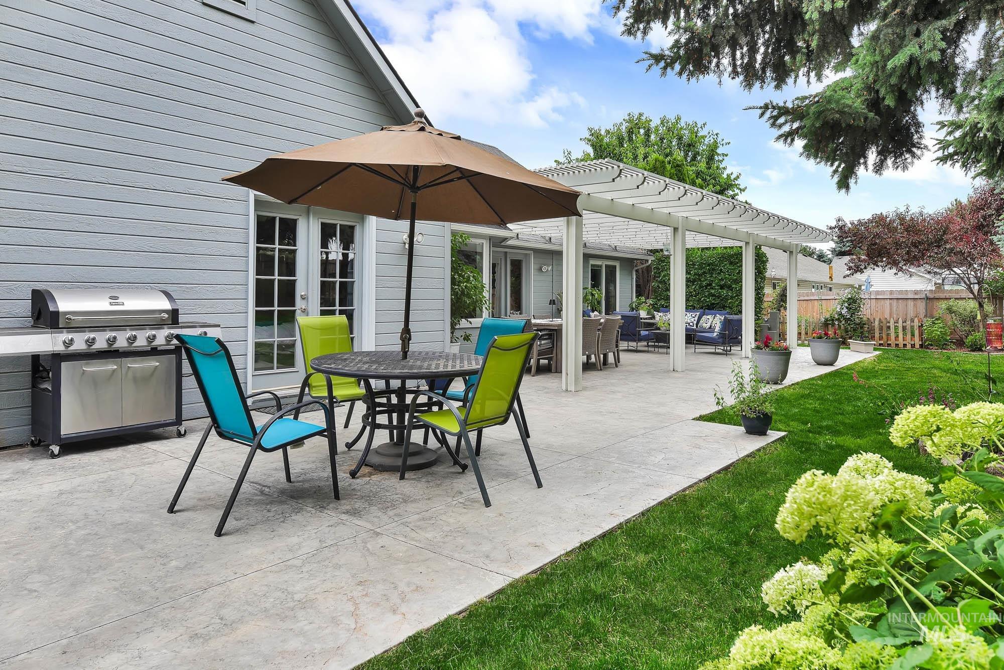 23193 Forest Hills Loop Property Photo 36