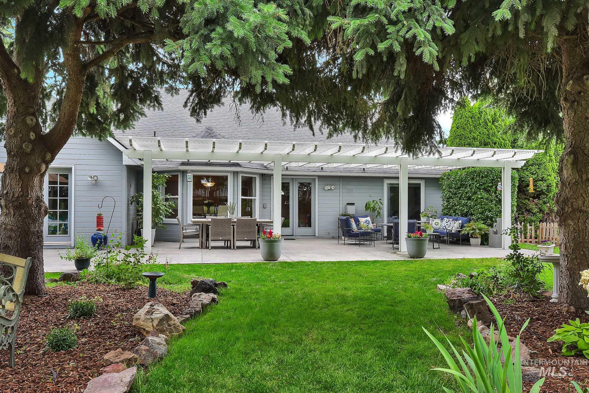 23193 Forest Hills Loop Property Photo 41