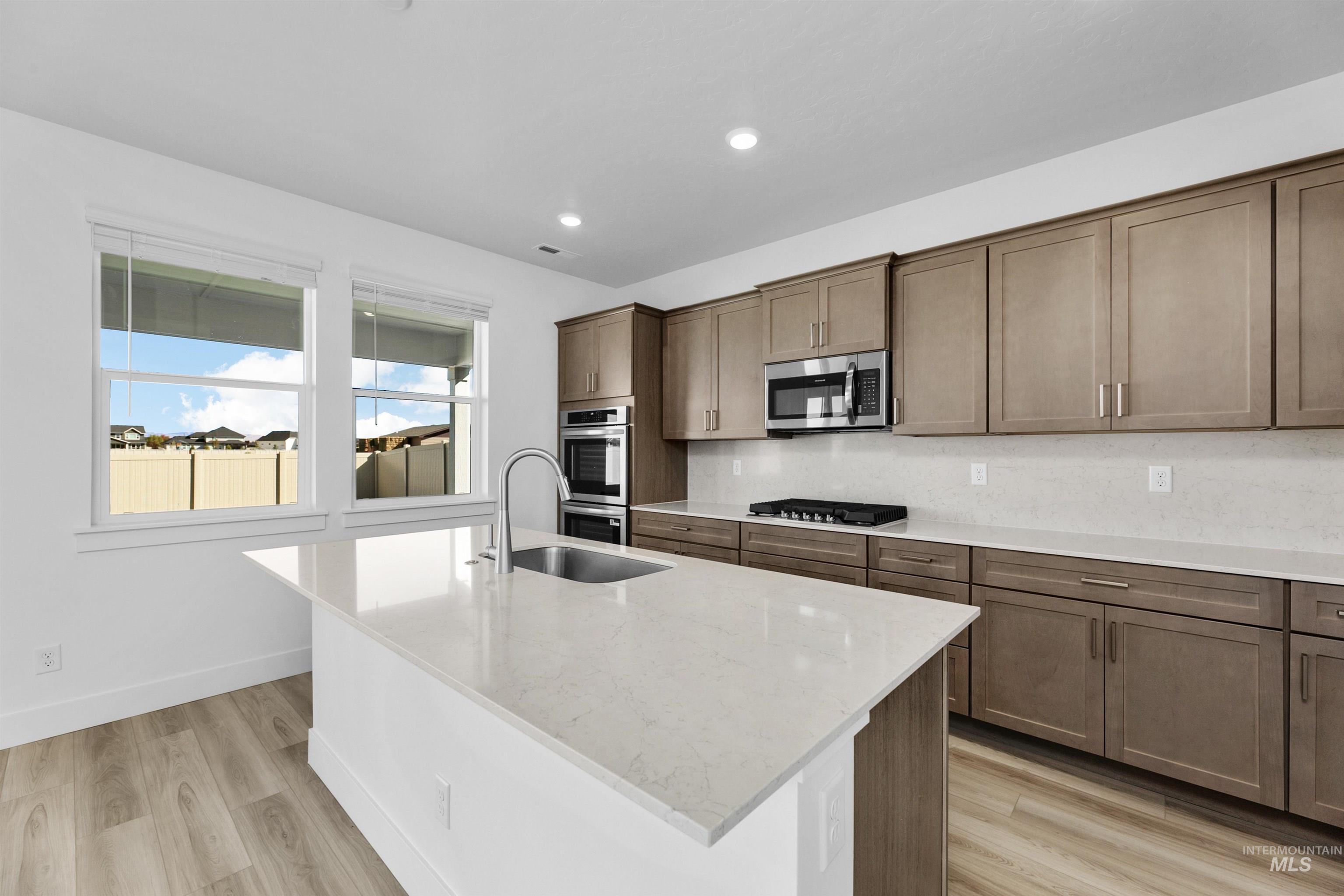 5116 N Bartok Ave Property Photo 8