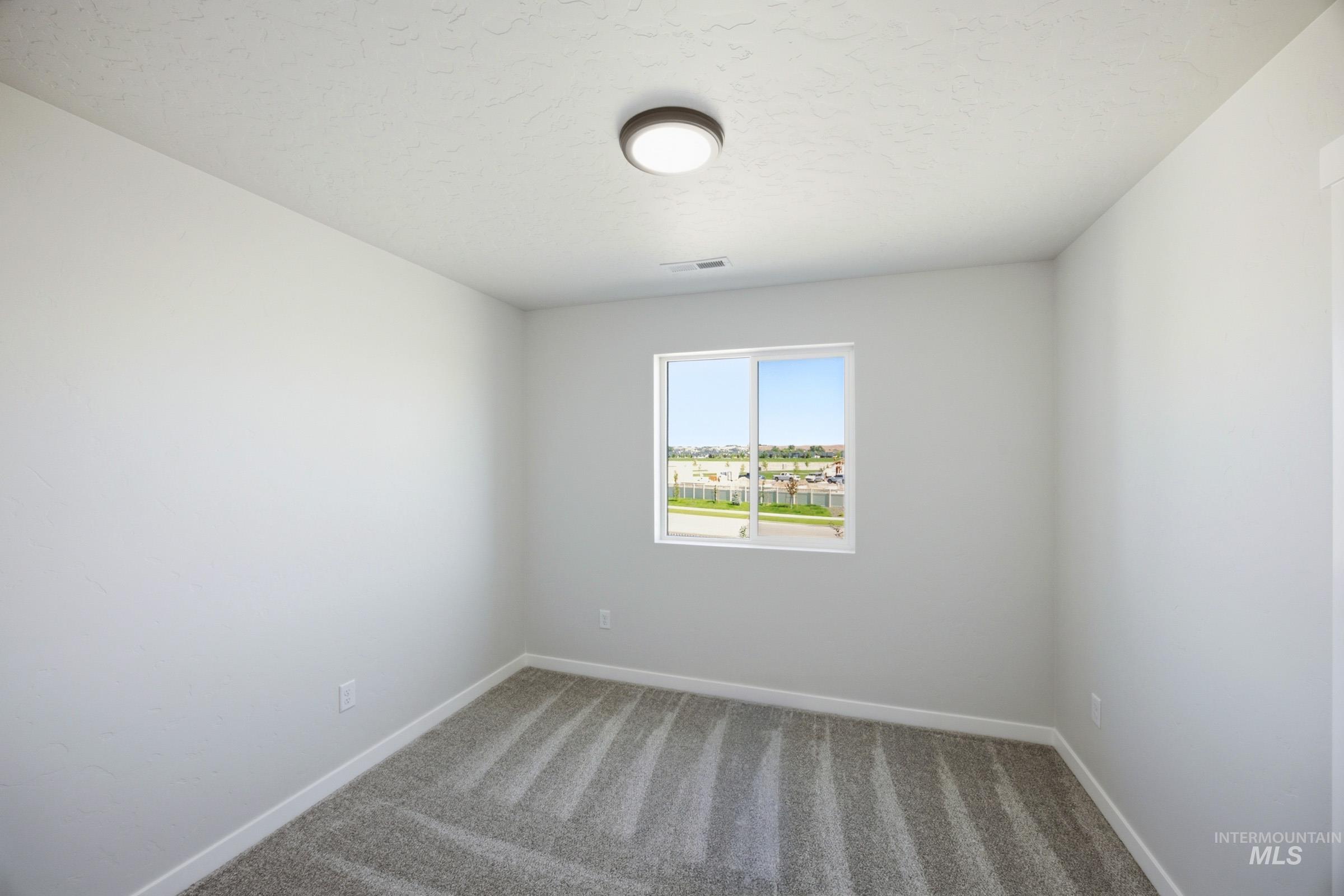 7446 W Trumbull Ct Property Photo 17