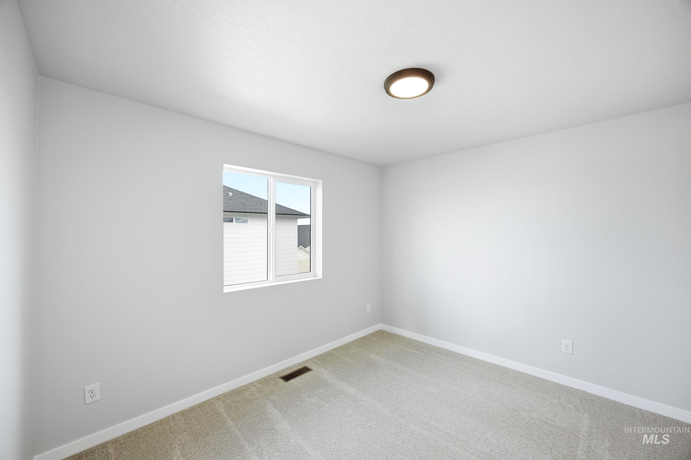 8370 E Cool River Lp Property Photo 13