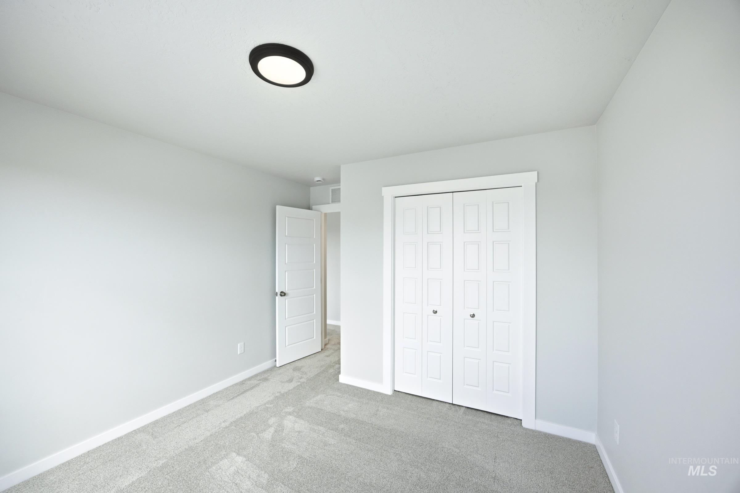 8370 E Cool River Lp Property Photo 18