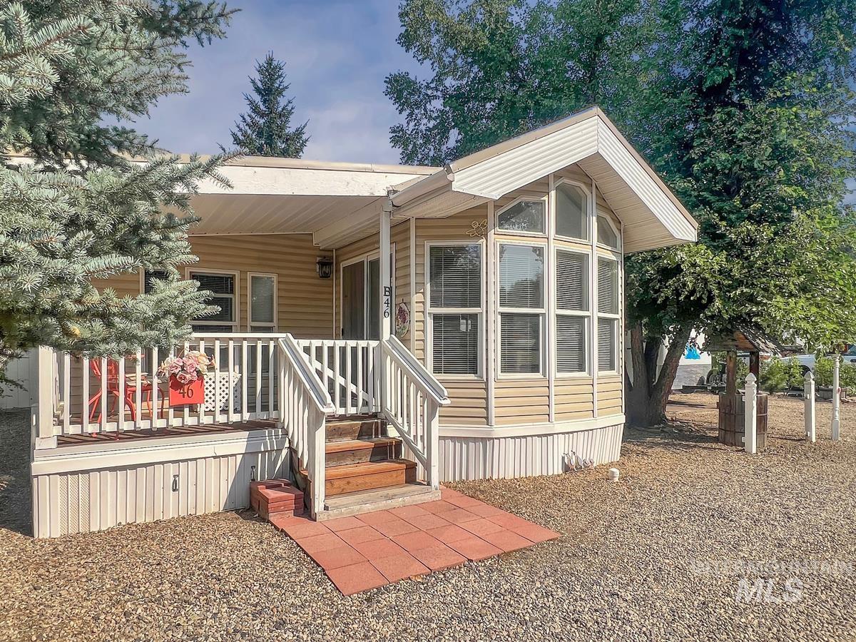 46 B Street Property Photo 1