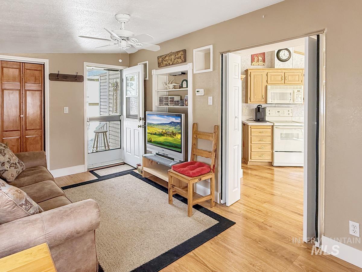 46 B Street Property Photo 3