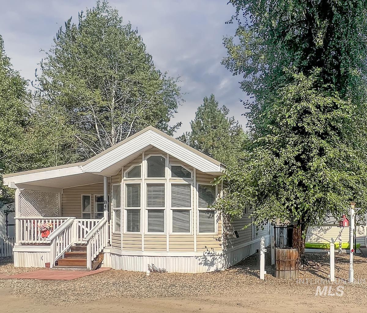 46 B Street Property Photo 10