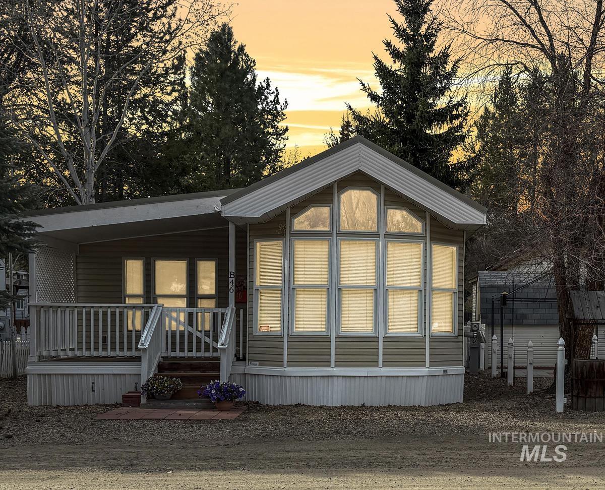 46 B Street Property Photo 12