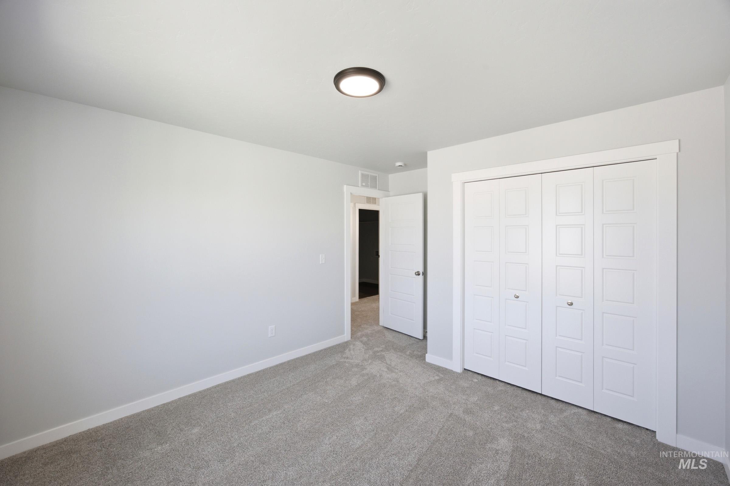 5283 E Phelps Lake Dr Property Photo 16