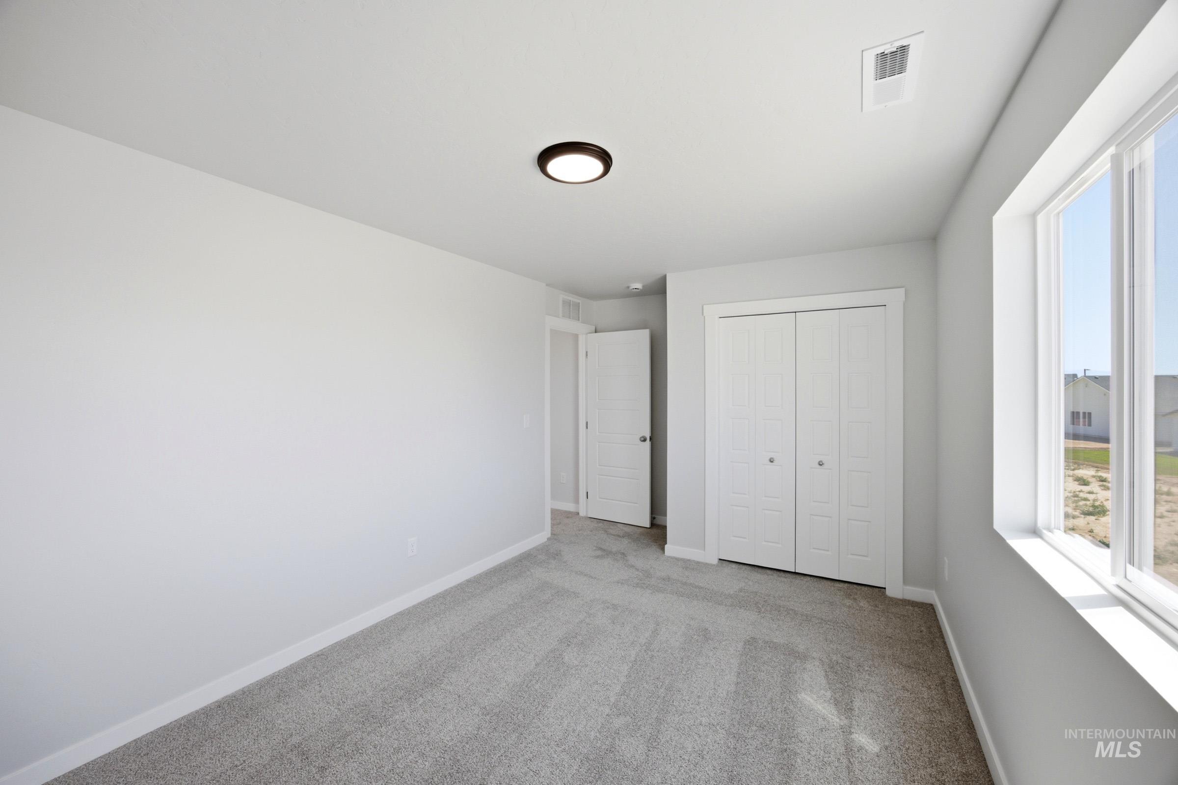 5283 E Phelps Lake Dr Property Photo 17
