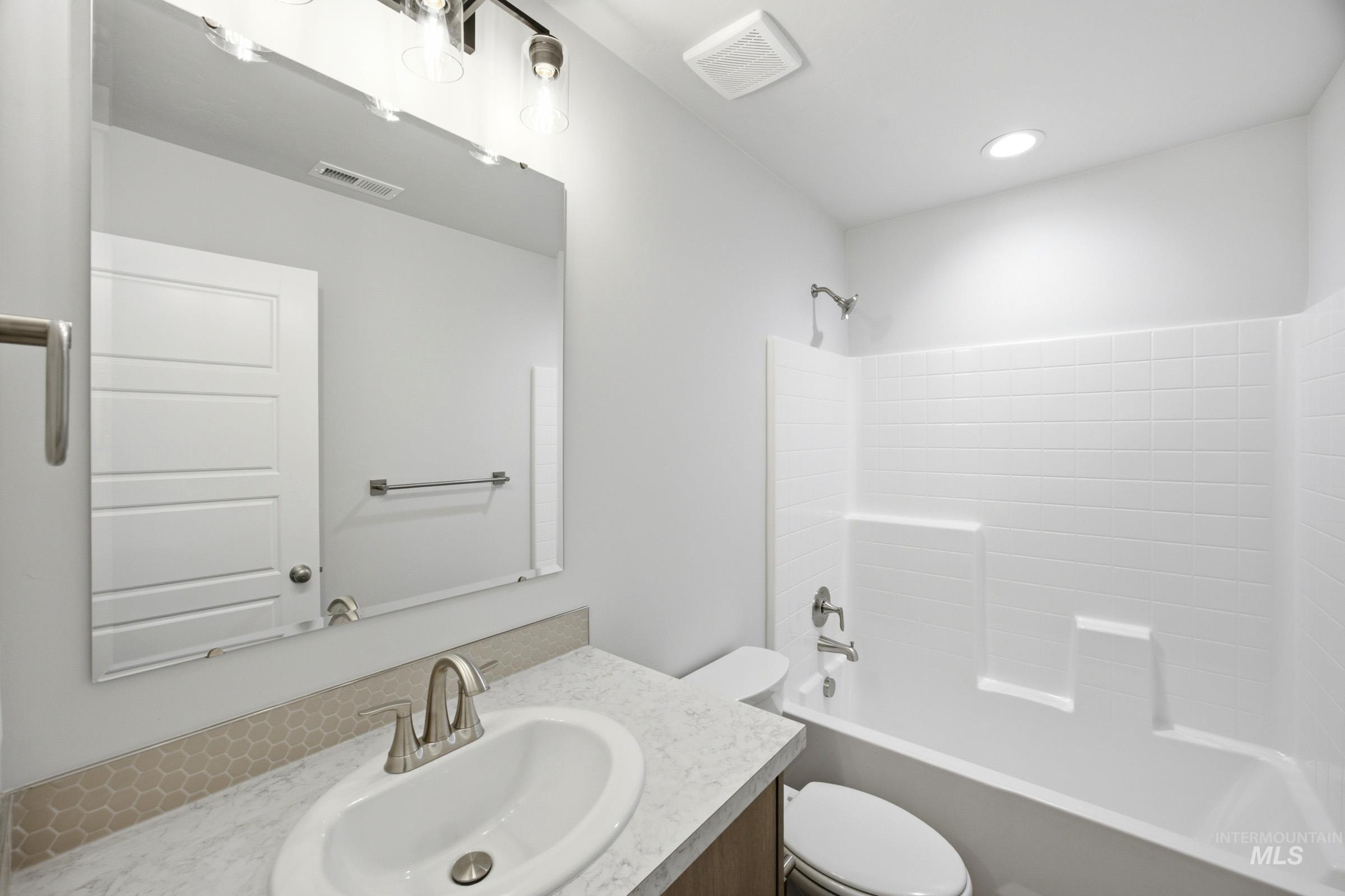 5283 E Phelps Lake Dr Property Photo 25