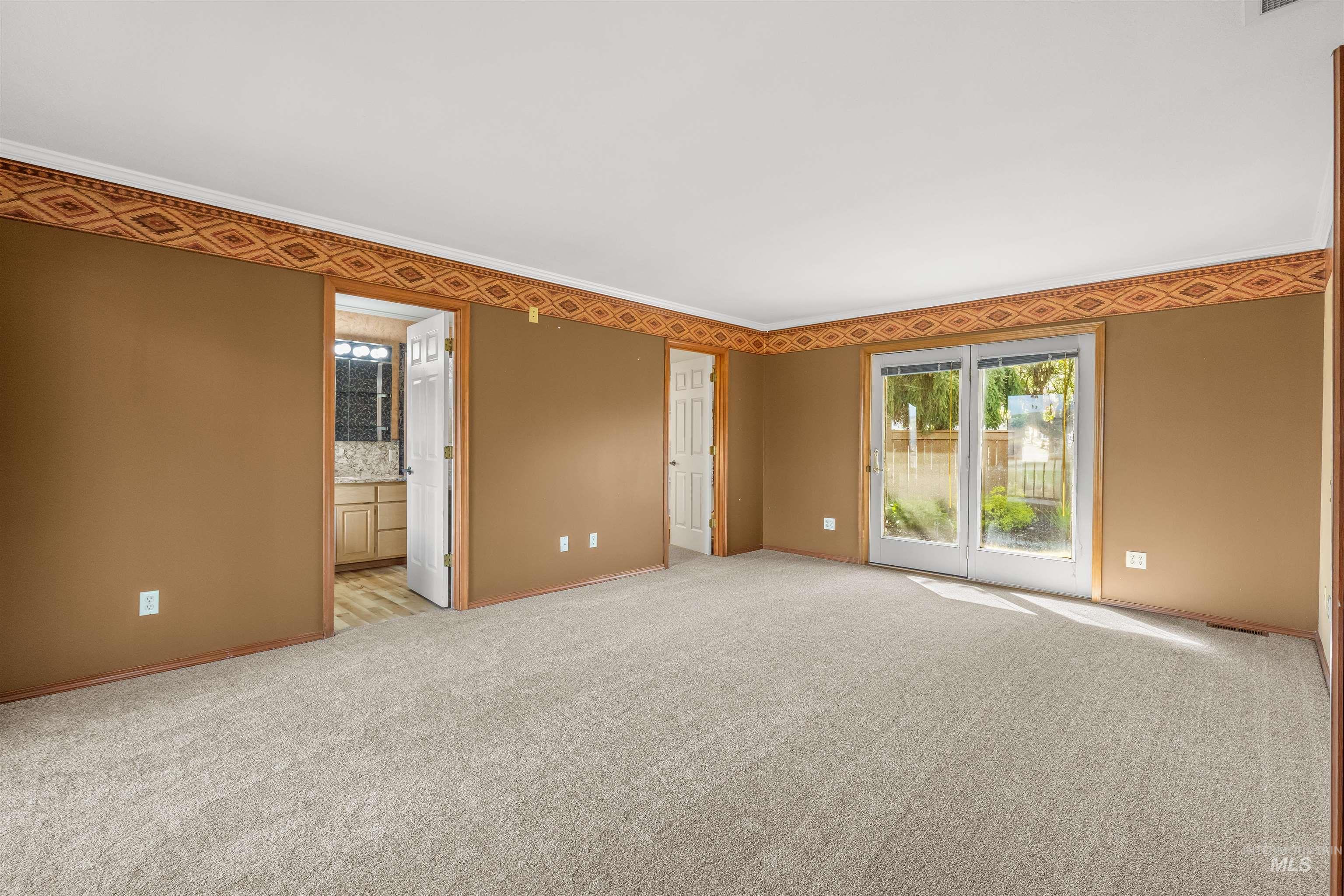 3433 Skyline Dr Property Photo 12