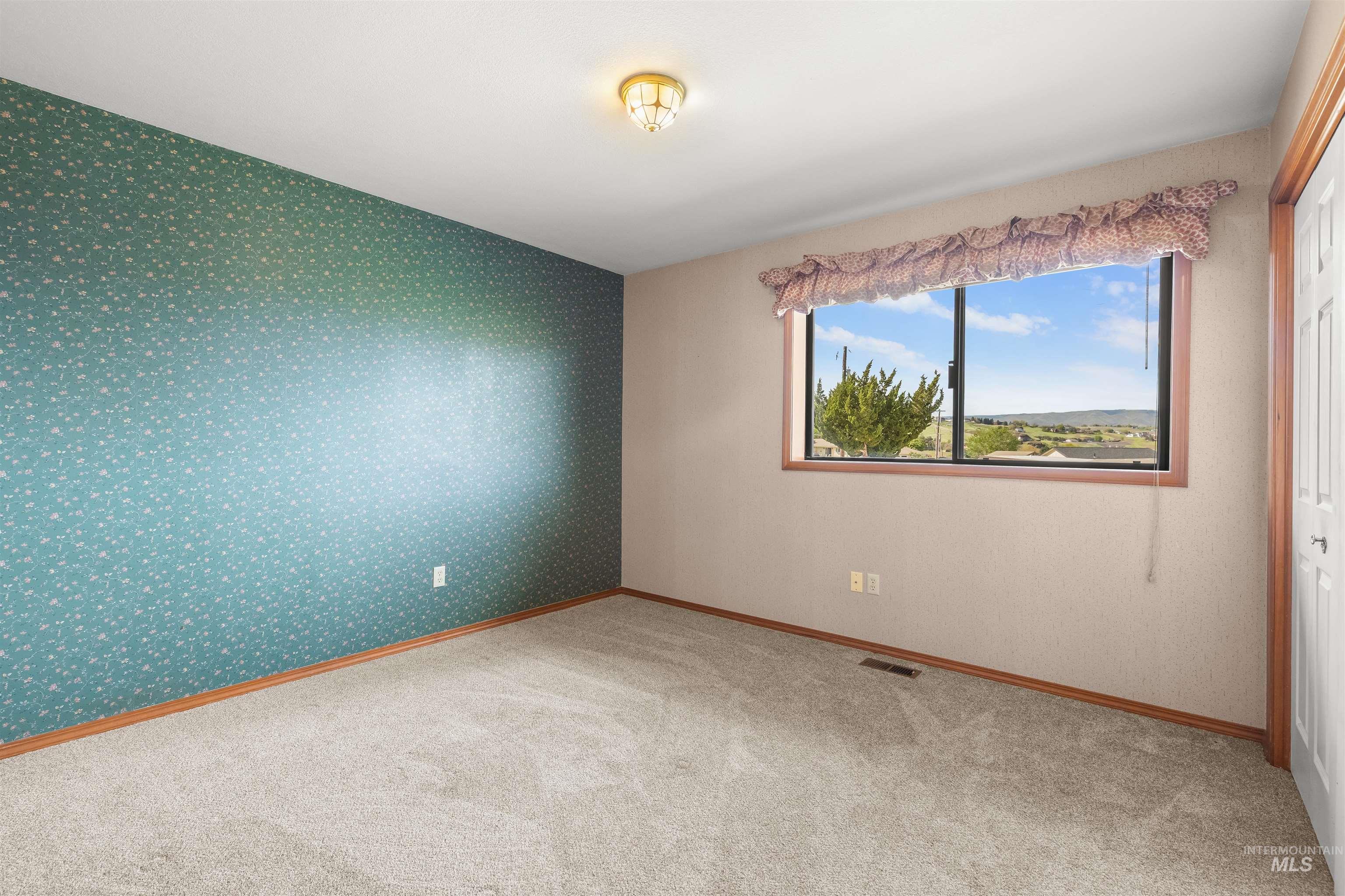 3433 Skyline Dr Property Photo 26