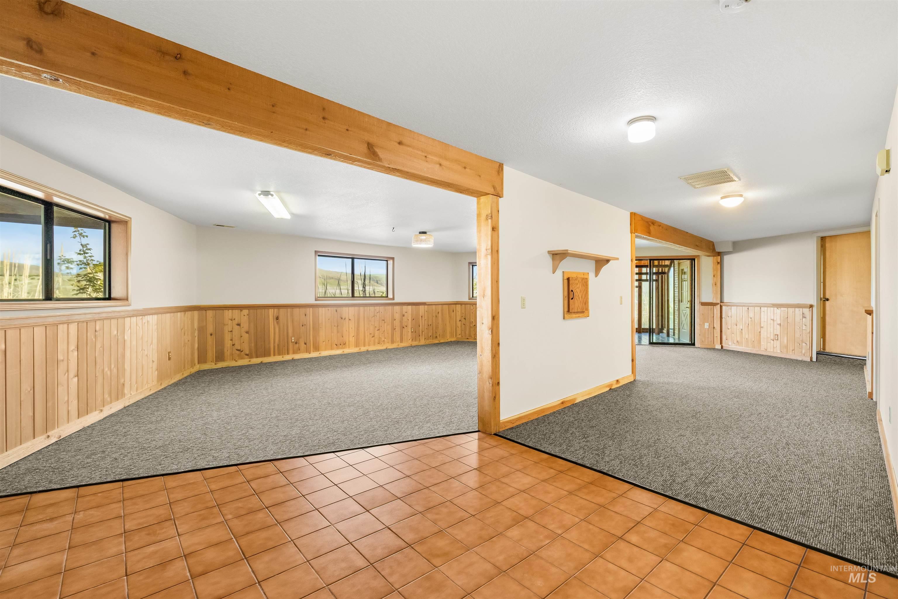 3433 Skyline Dr Property Photo 35