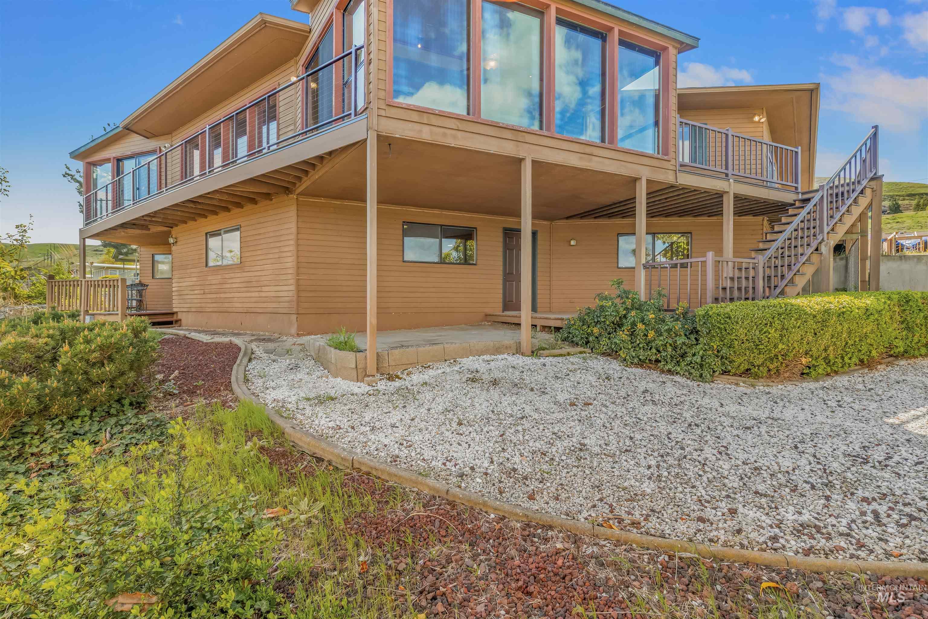 3433 Skyline Dr Property Photo 41