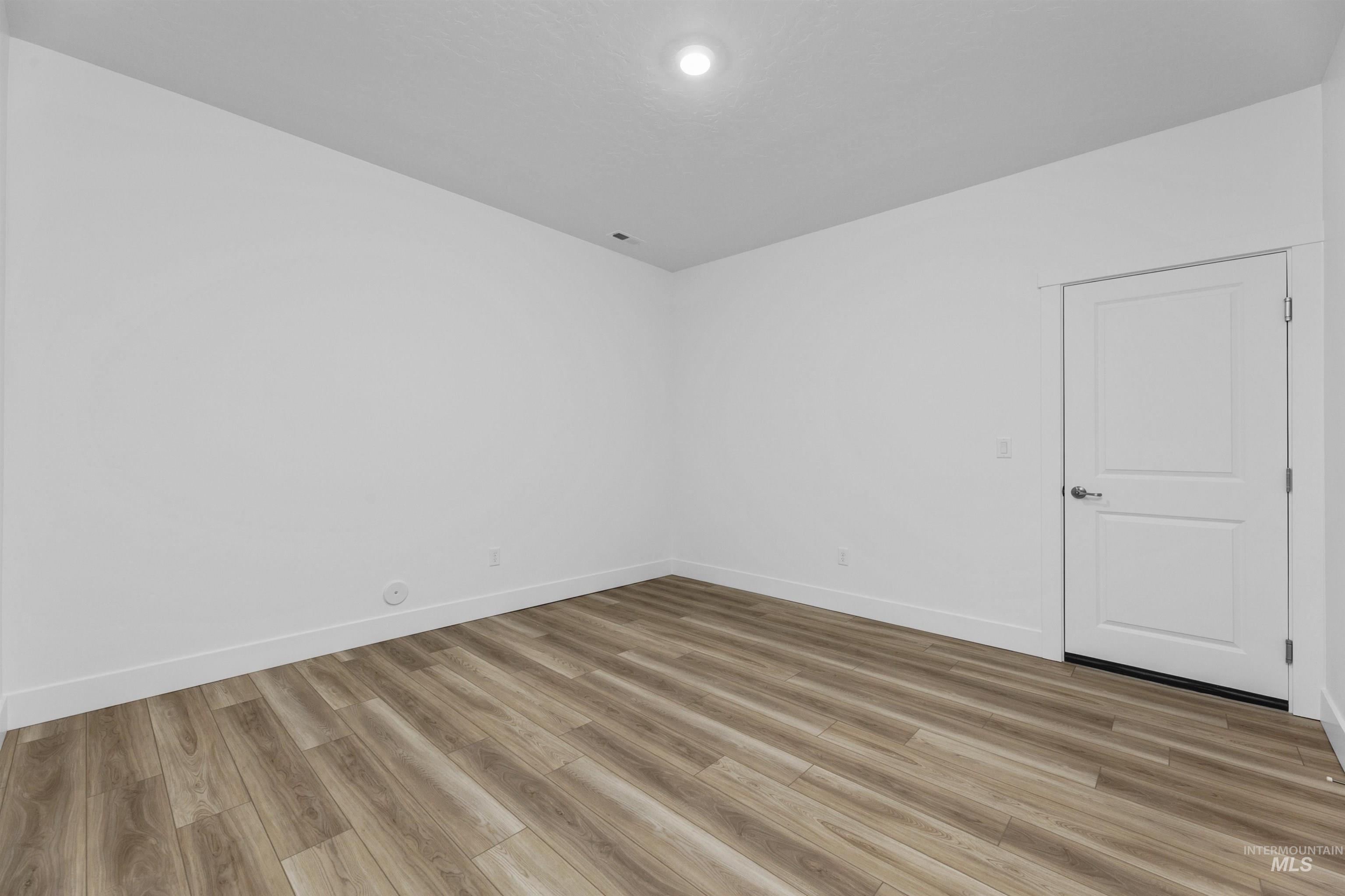 4436 W Wapoot St Property Photo 12