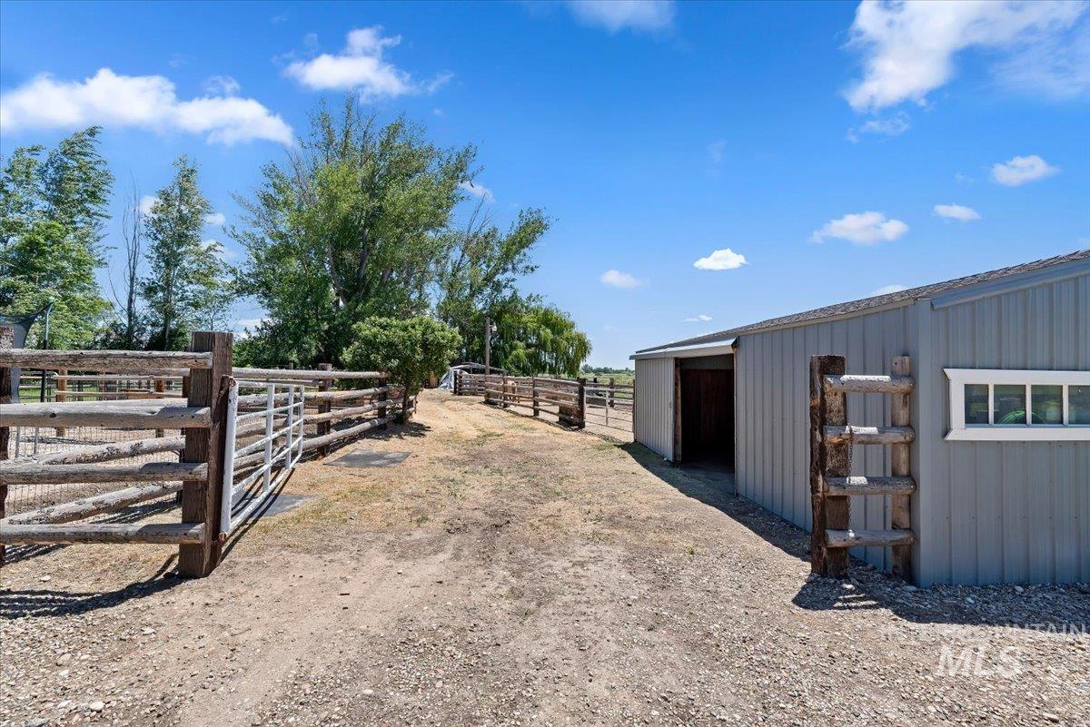 7345 Silver Bullet Ln Property Photo 43