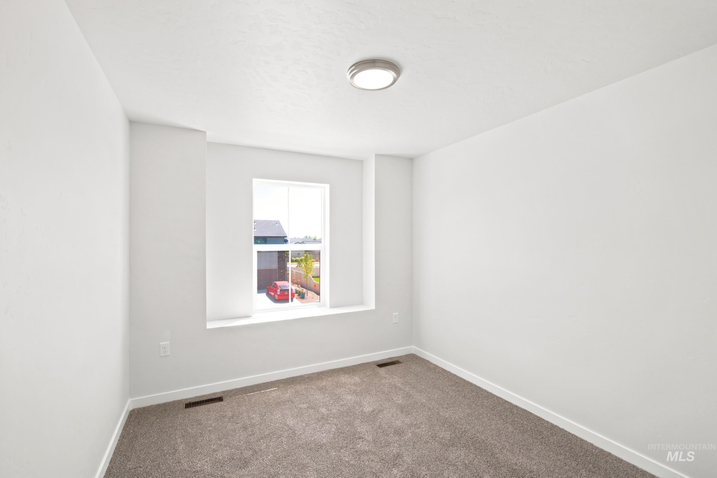 10868 Rutland St Property Photo 13