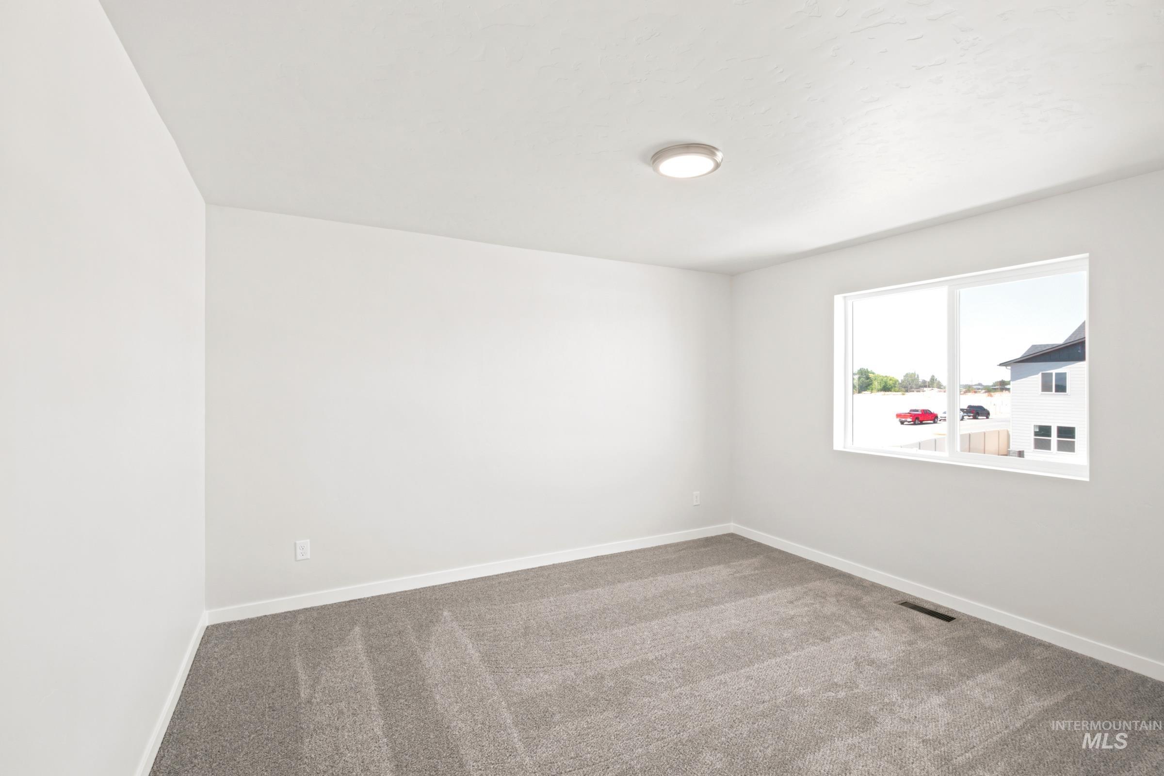 10868 Rutland St Property Photo 18