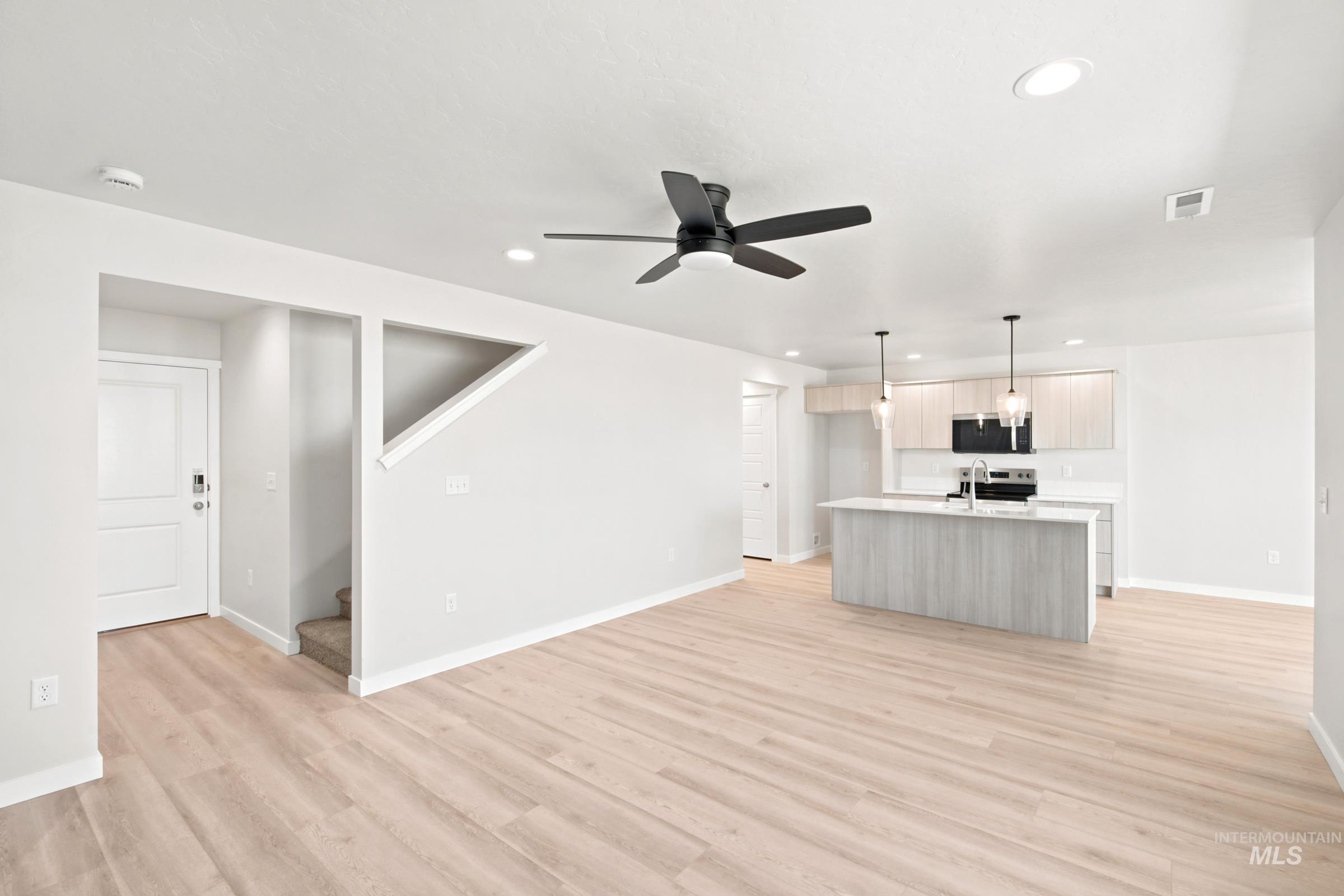10876 Rutland St Property Photo 10