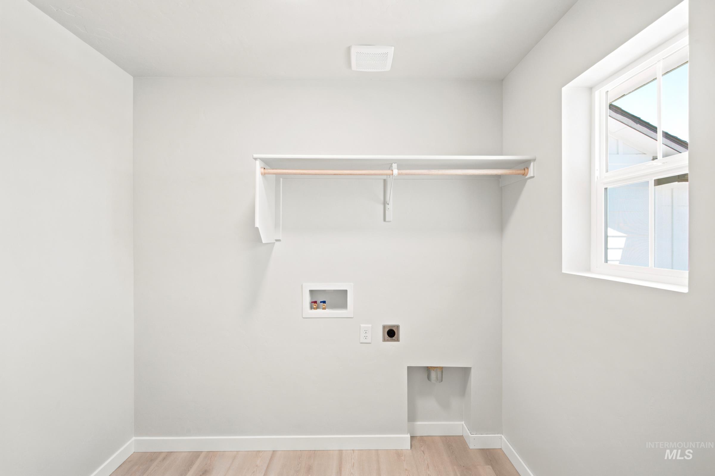 10876 Rutland St Property Photo 13