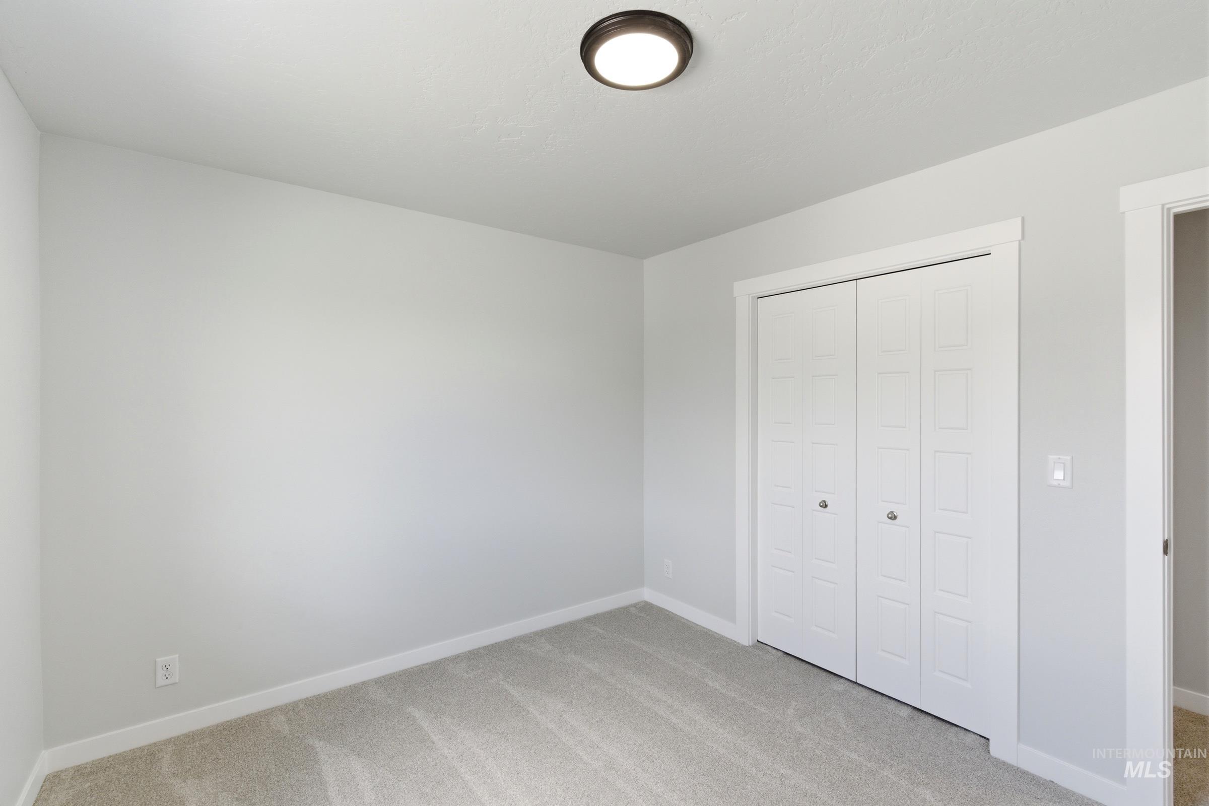 6923 S Spindlebush Ave Property Photo 17