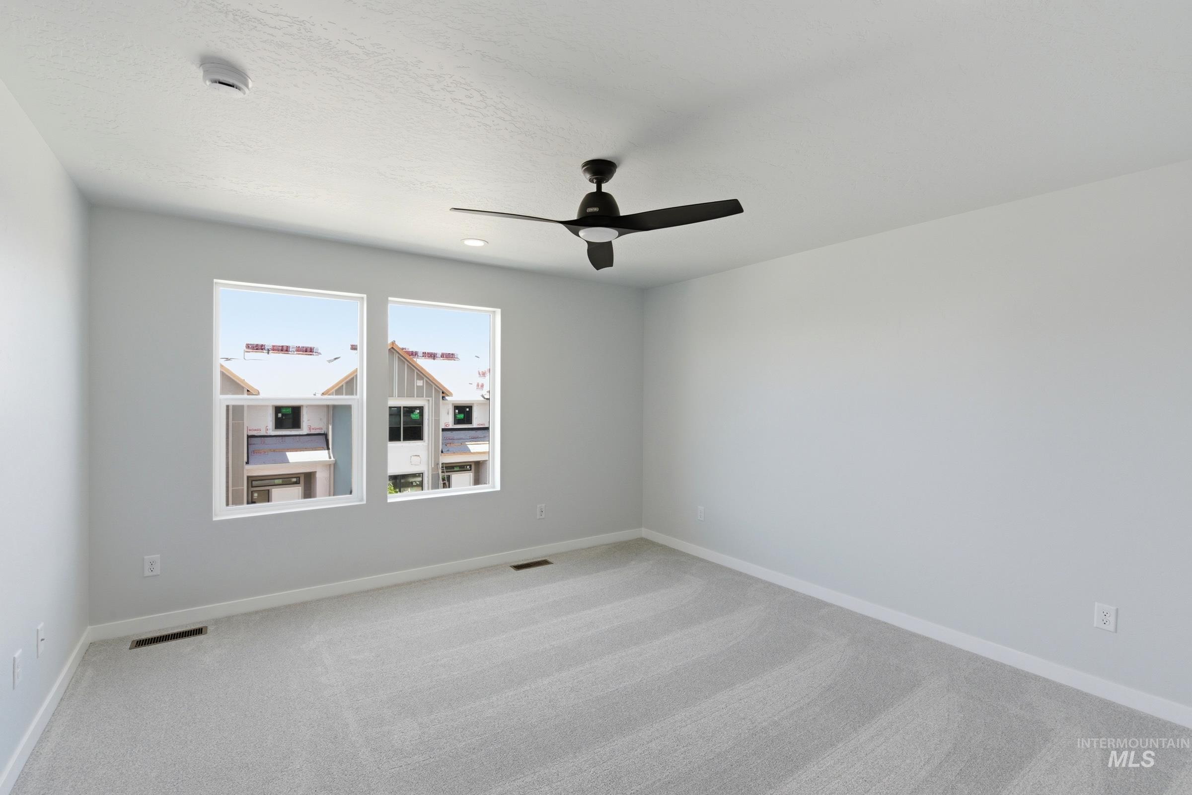 6923 S Spindlebush Ave Property Photo 18