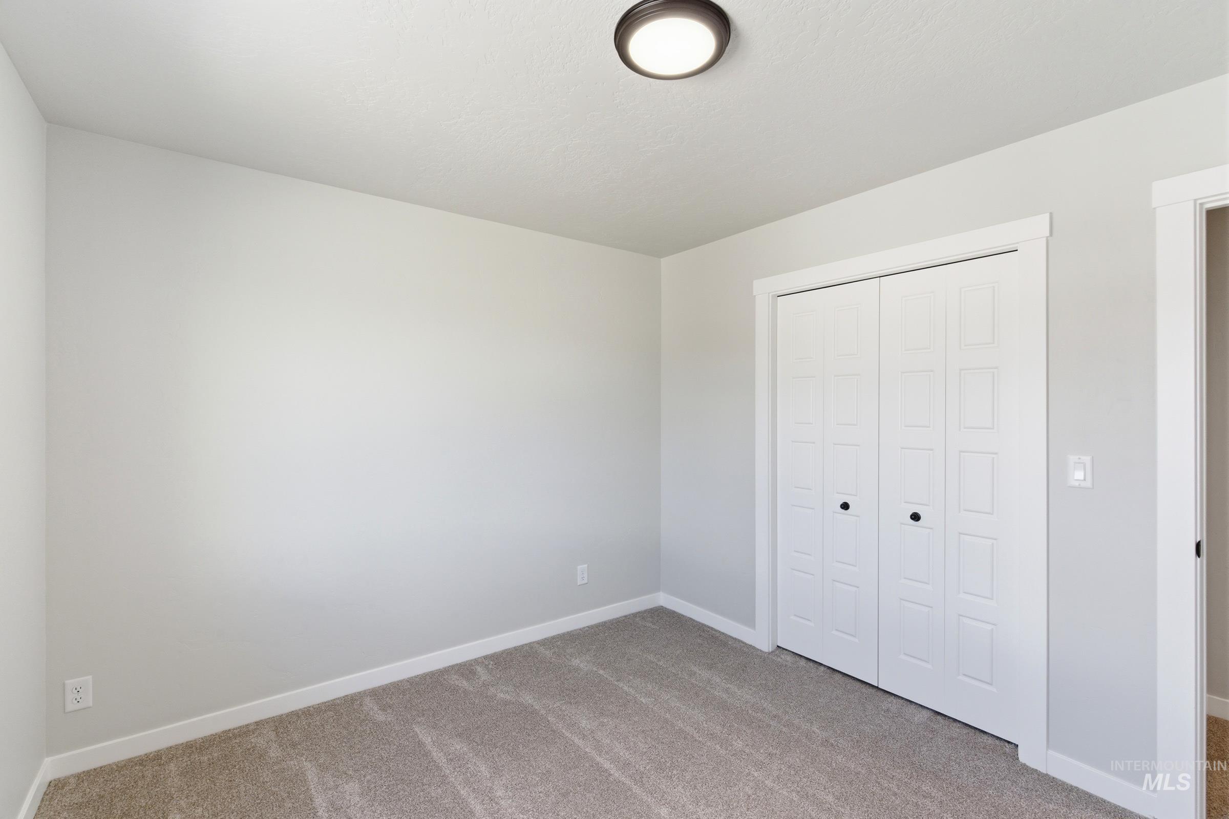 6949 S Spindlebush Ave Property Photo 17