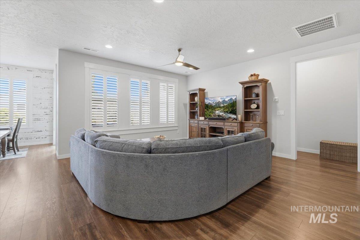 4157 S Lava Springs Loop Property Photo 7