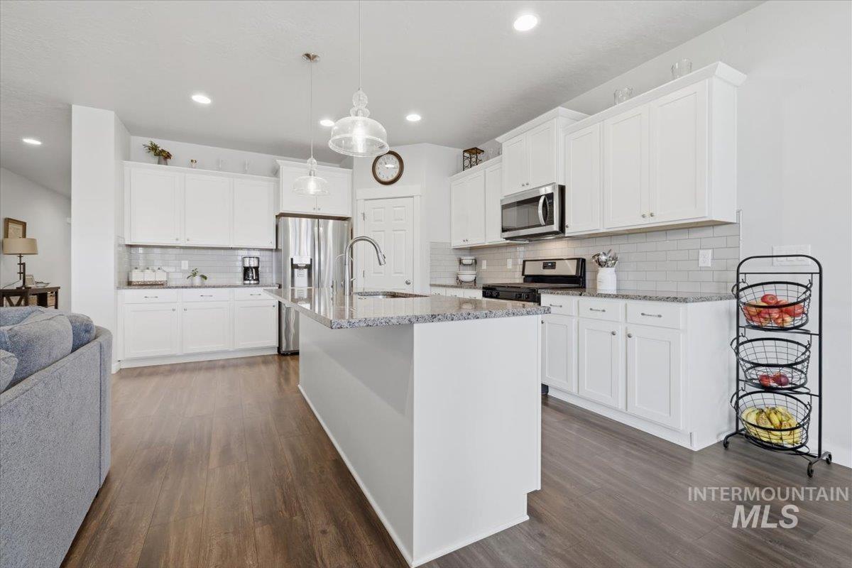 4157 S Lava Springs Loop Property Photo 17