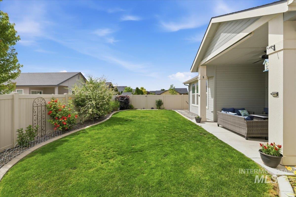 4157 S Lava Springs Loop Property Photo 39