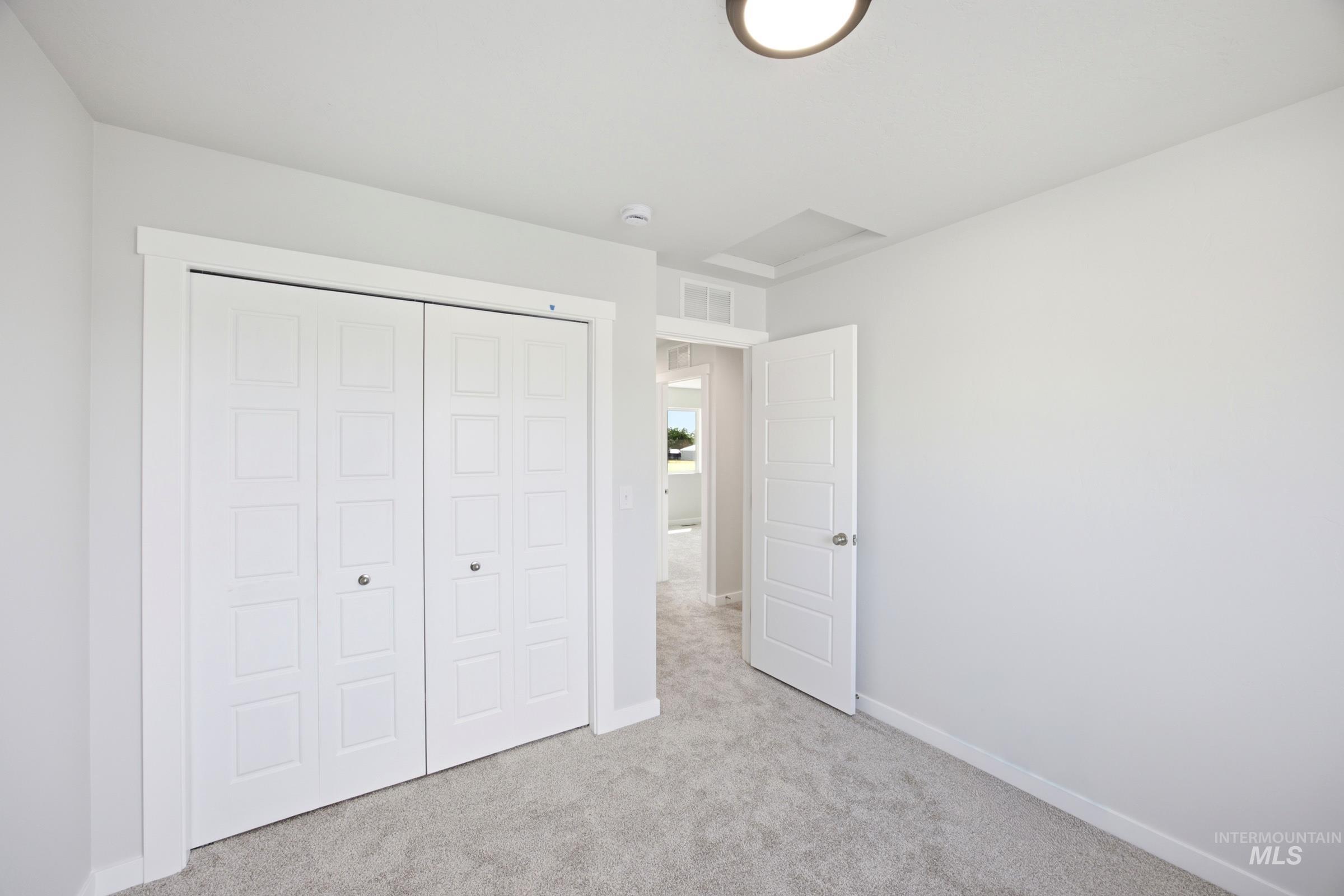 1477 W Braden Dr Property Photo 12