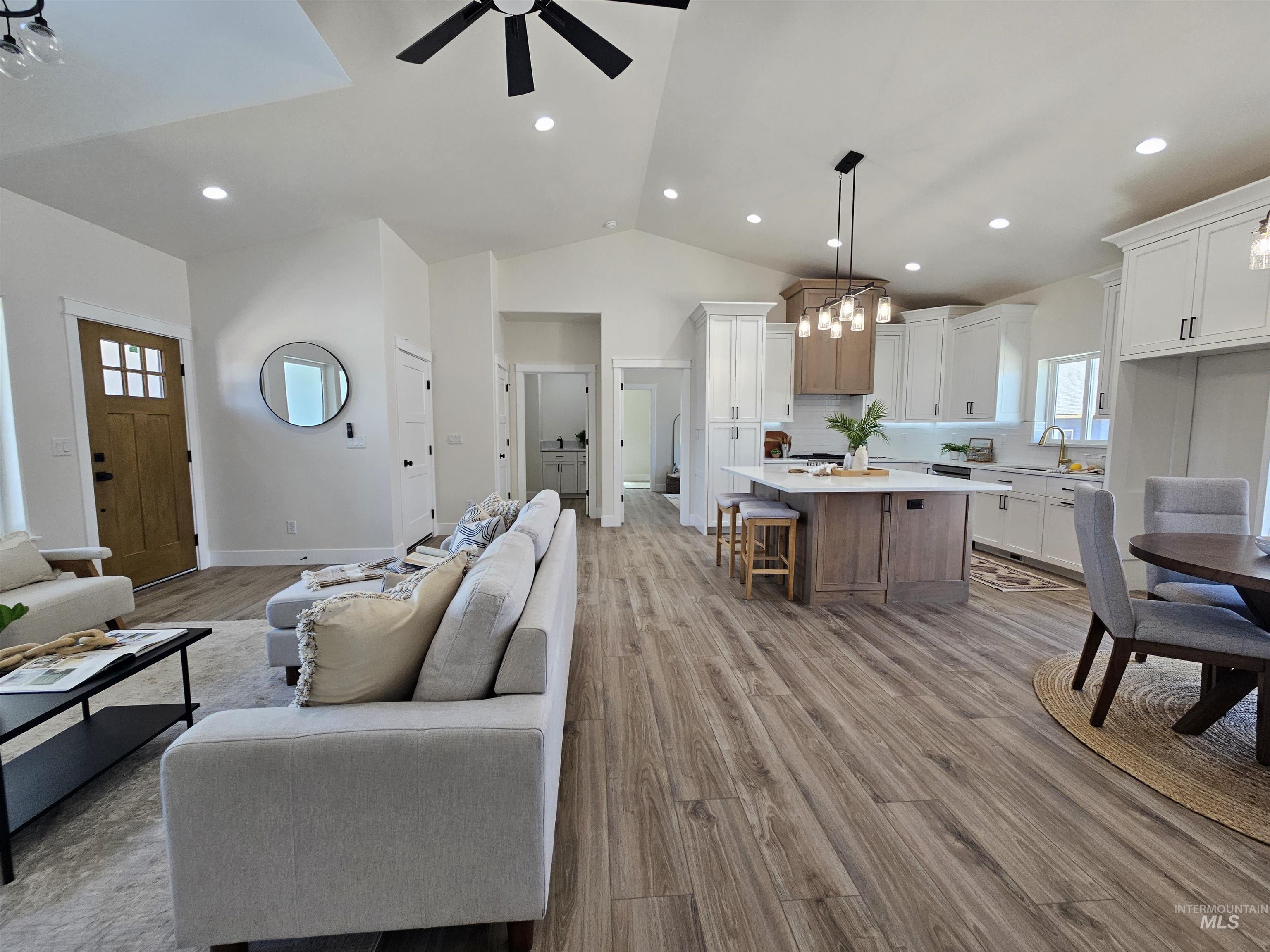 2015 Trae St Property Photo 10