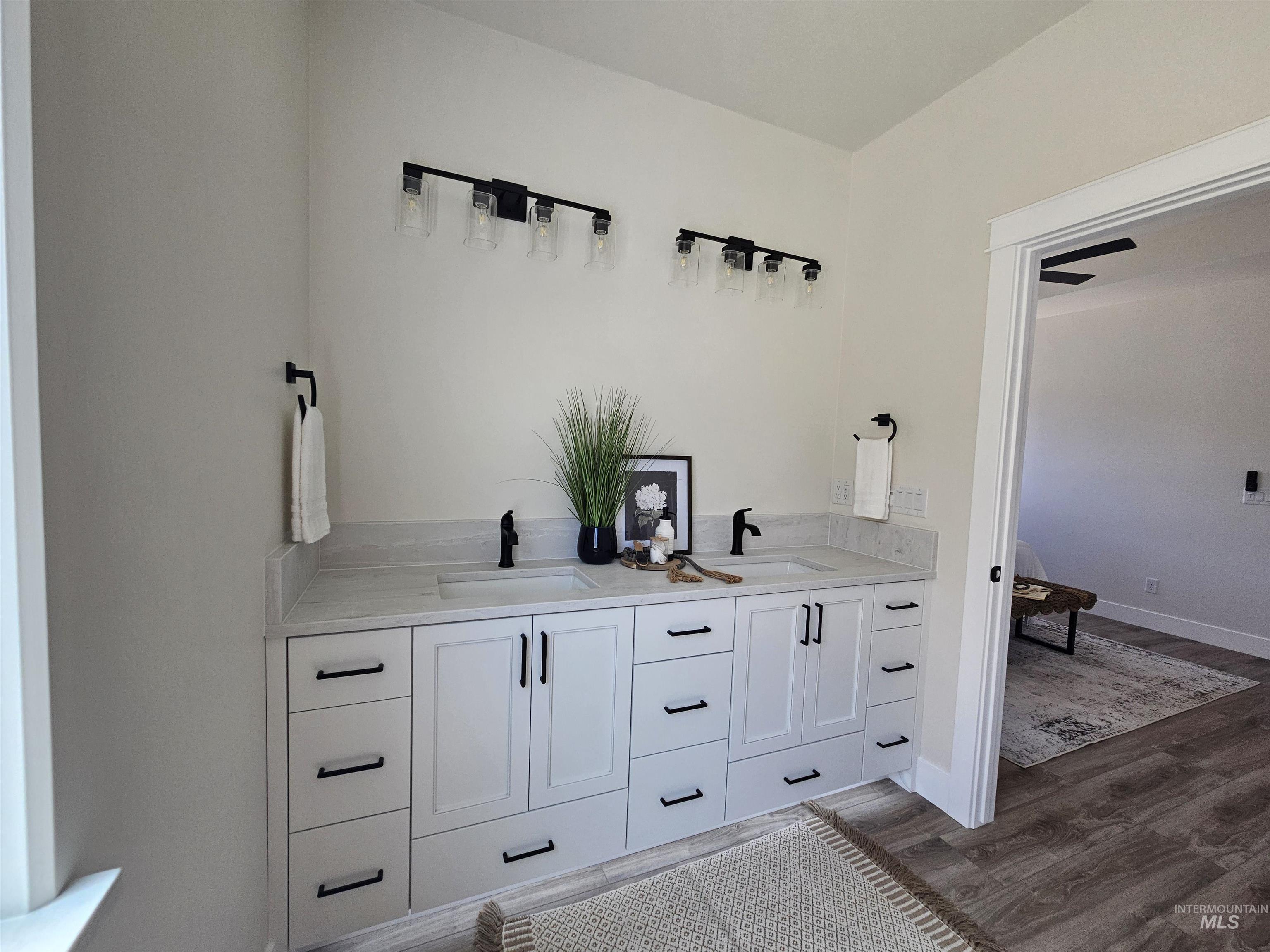 2015 Trae St Property Photo 12