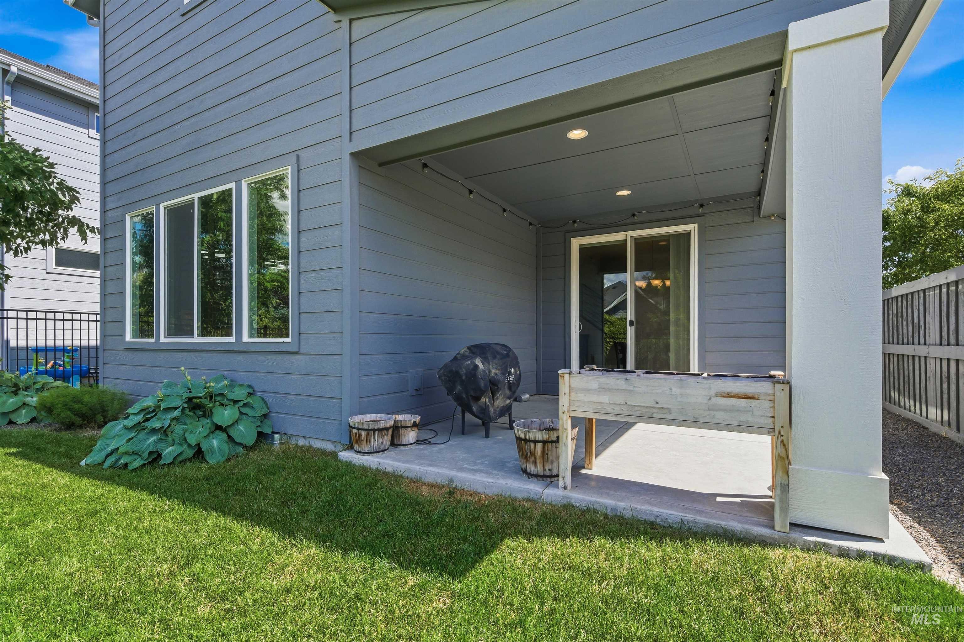 3286 E Collingwood Dr Property Photo 45