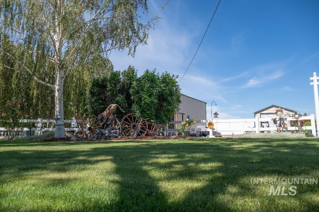 3080 Hiland Ave. Property Photo 12