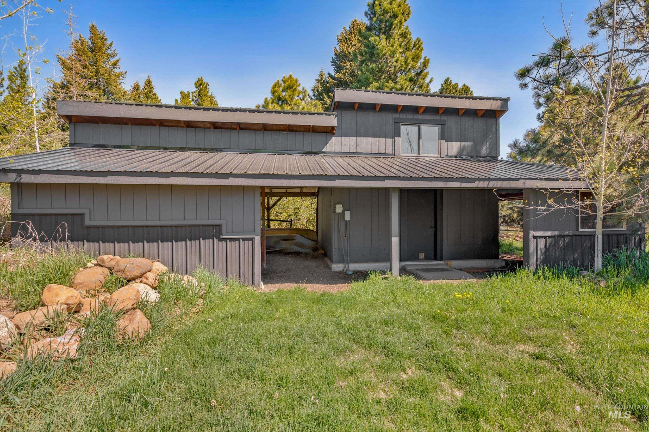 64 Ilka Lane Property Photo 43