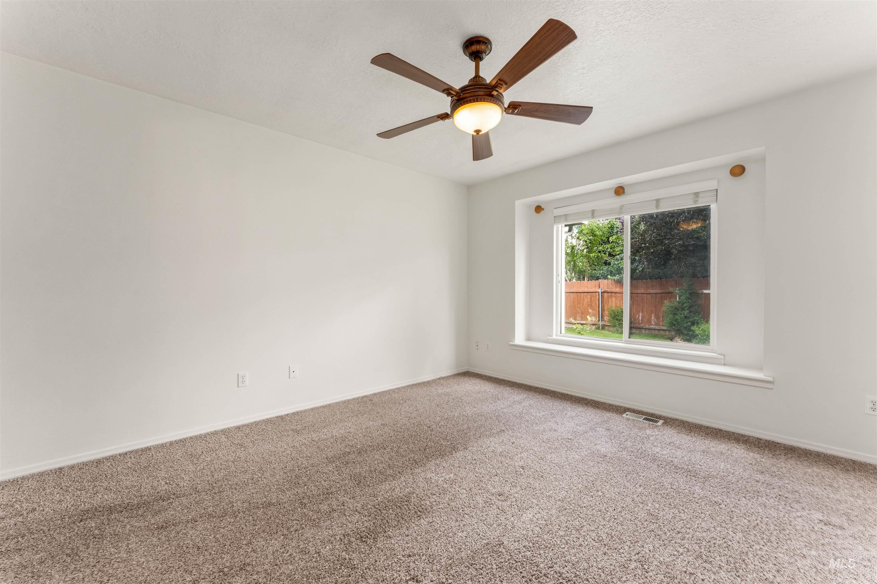 9518 W Kate Dr Property Photo 21