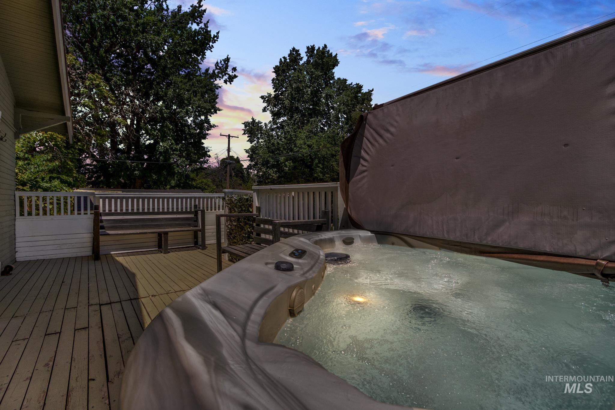 1901 Cleveland Blvd. Property Photo 35