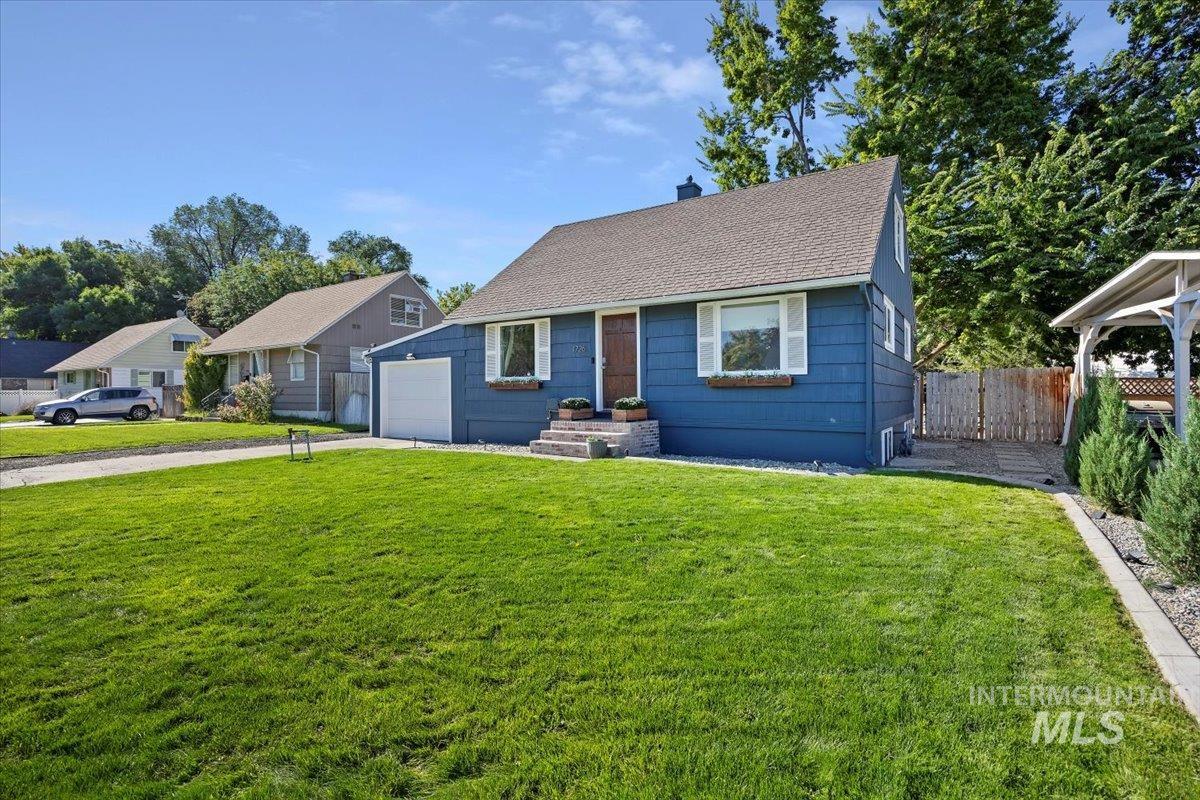 1726 Borah Ave Property Photo 2