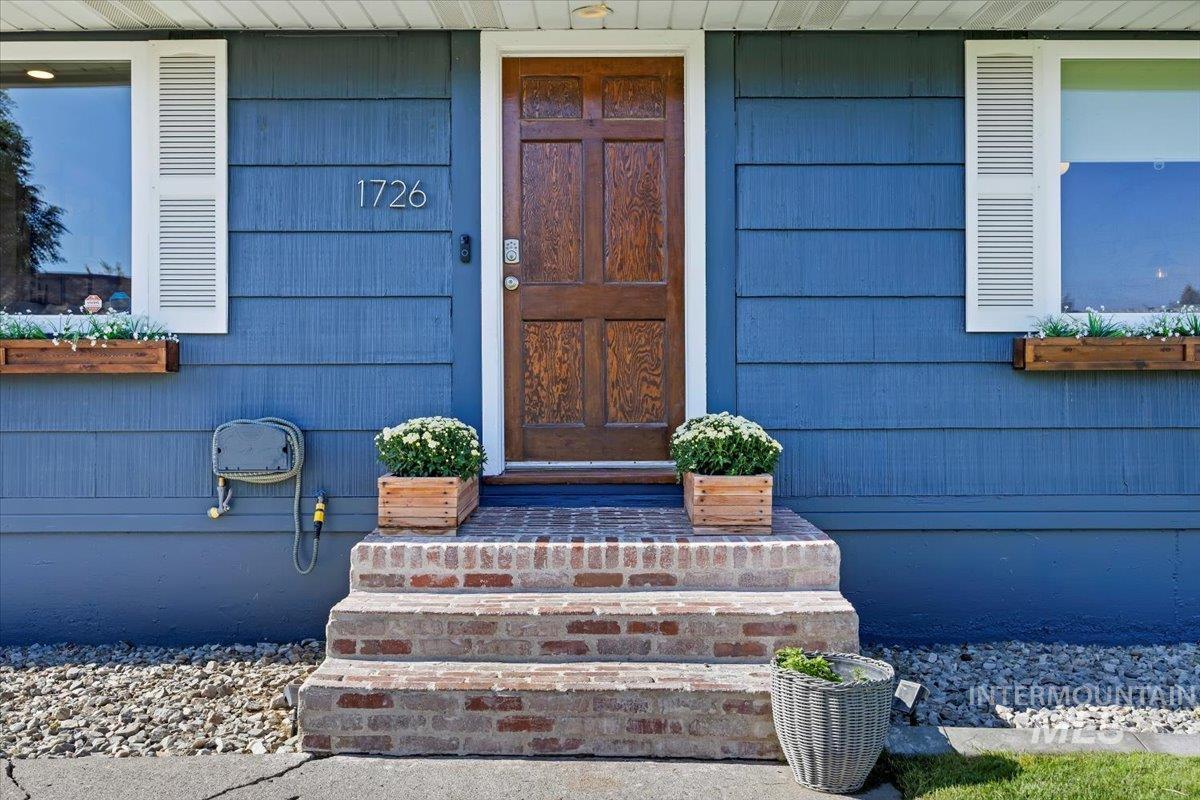 1726 Borah Ave Property Photo 3
