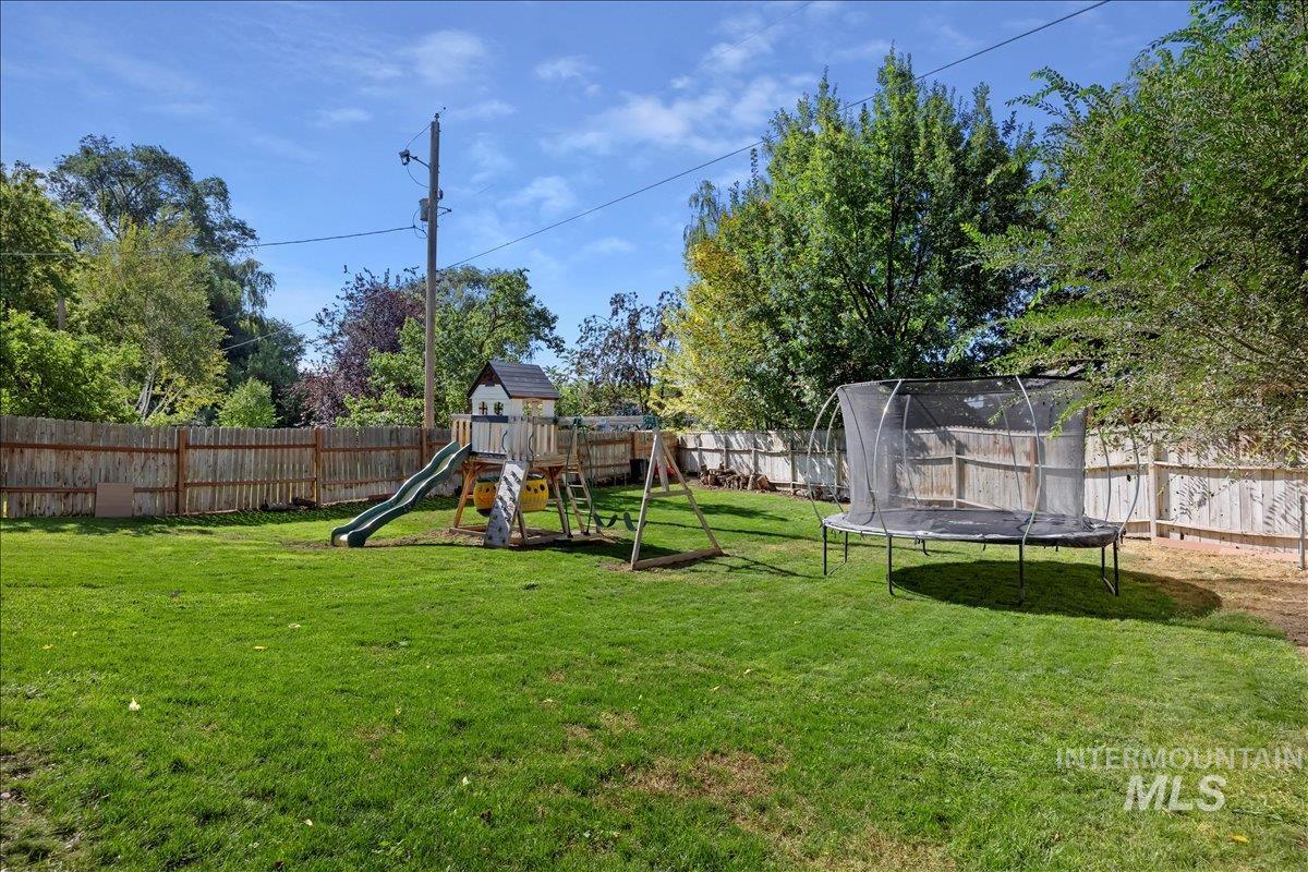 1726 Borah Ave Property Photo 33