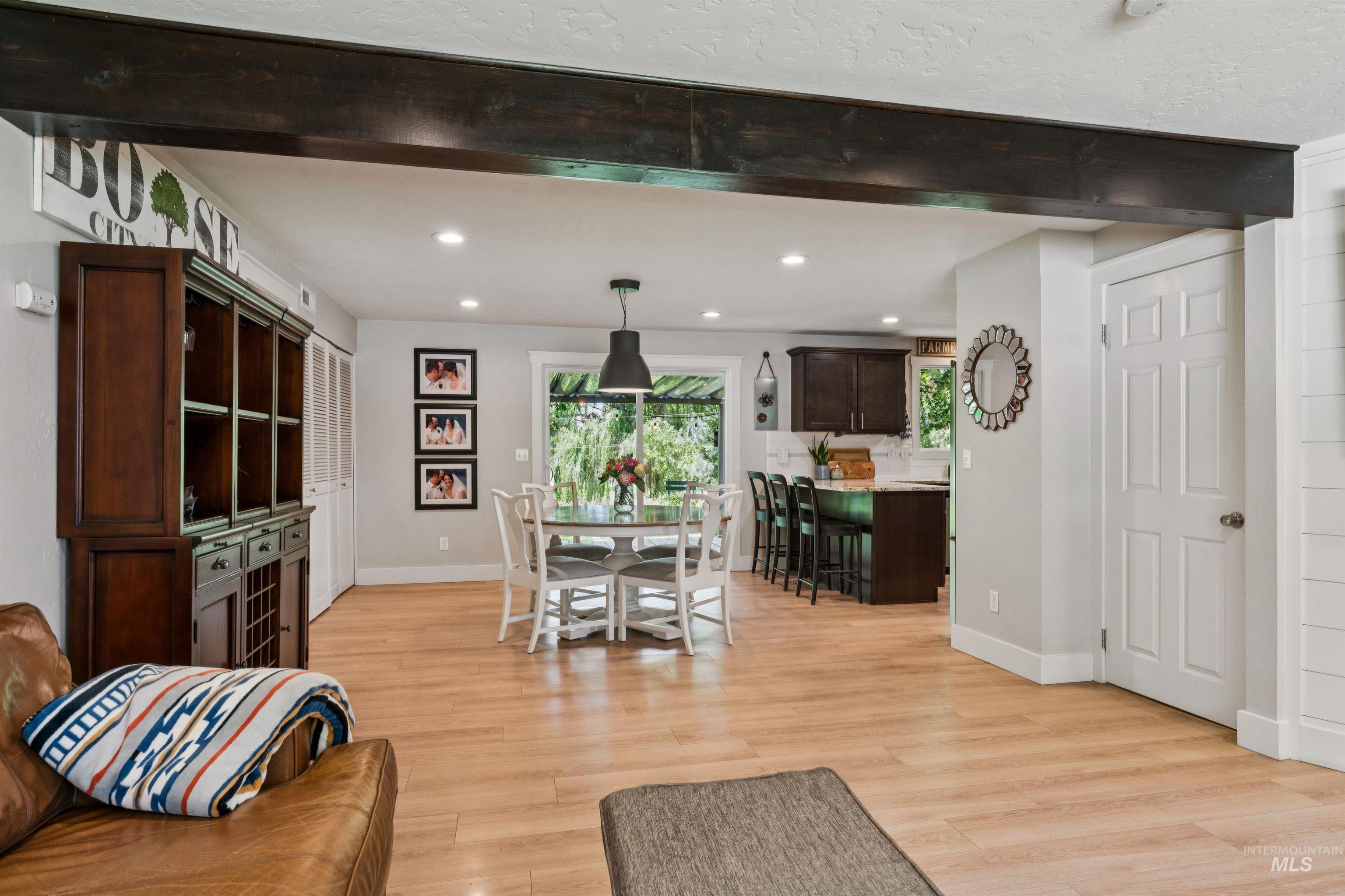 359 N Rene Place Property Photo 10