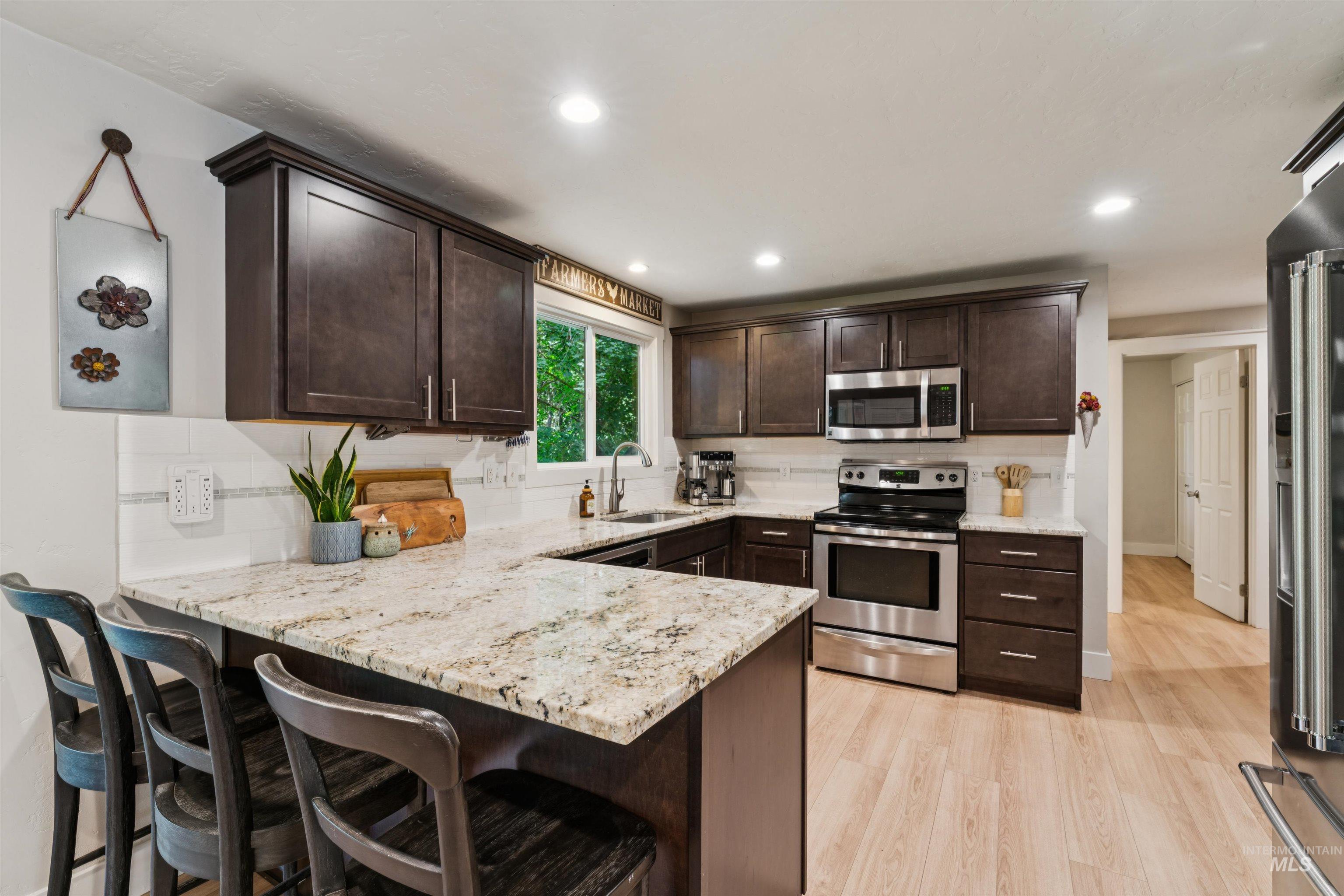 359 N Rene Place Property Photo 13