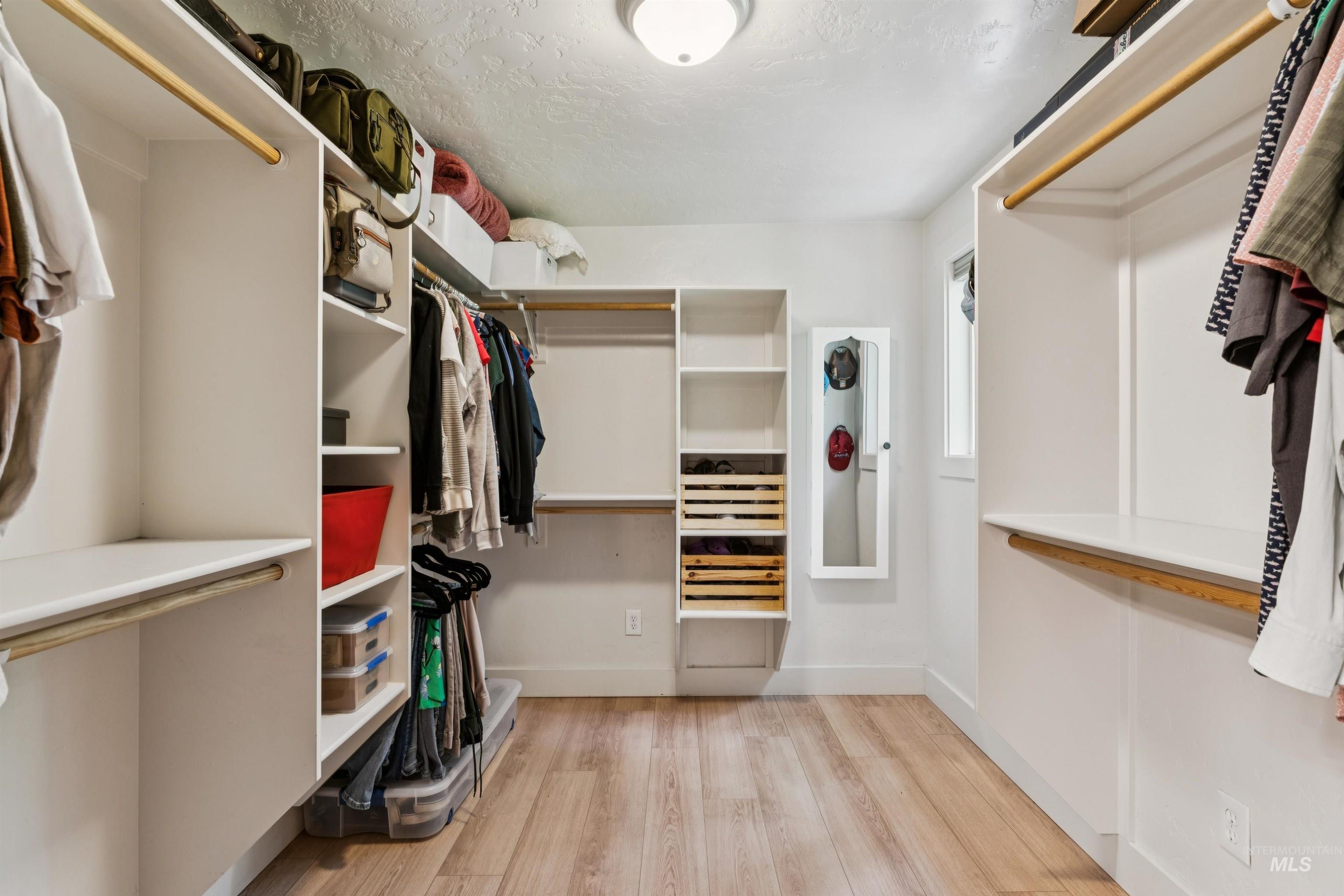 359 N Rene Place Property Photo 25