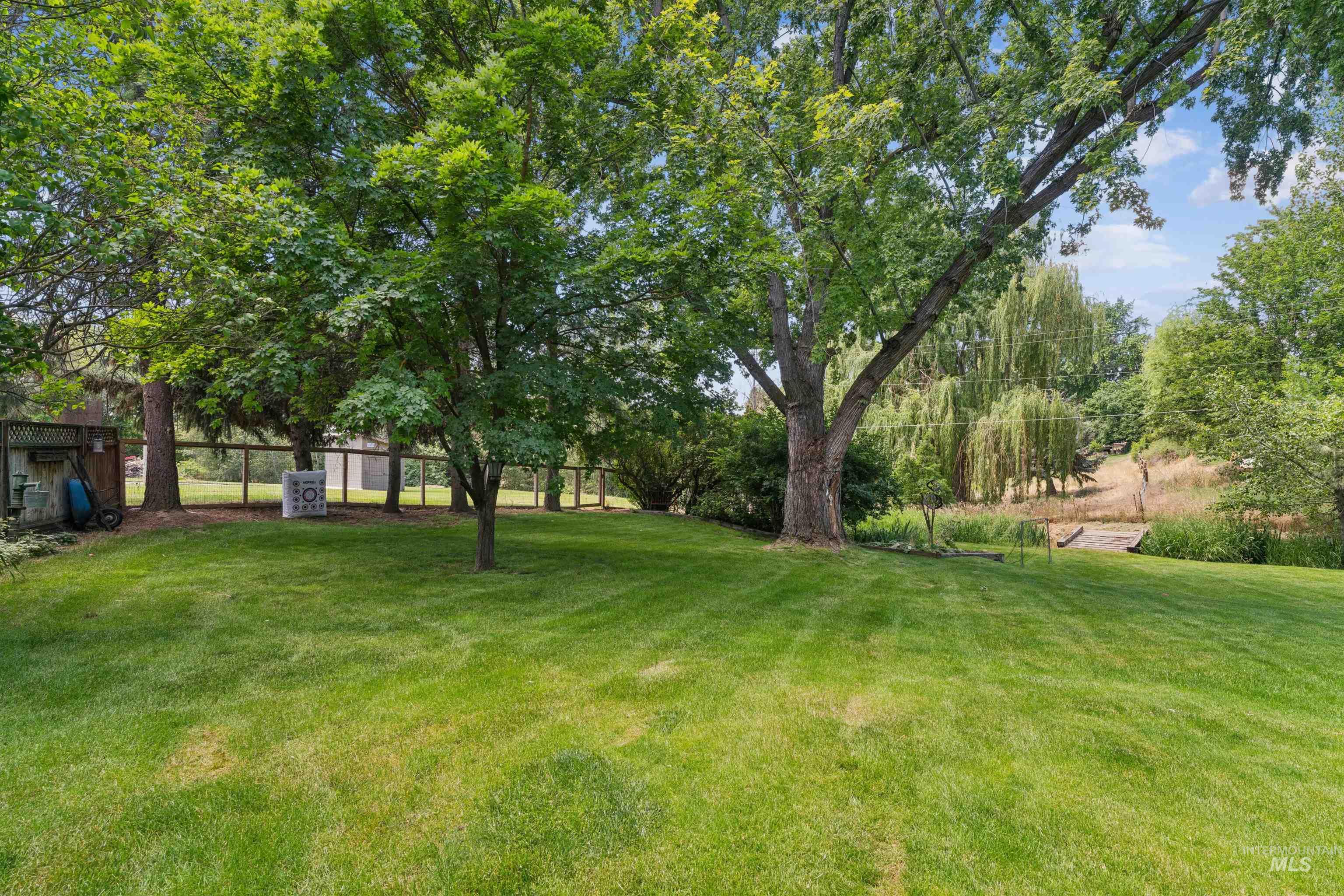 359 N Rene Place Property Photo 39