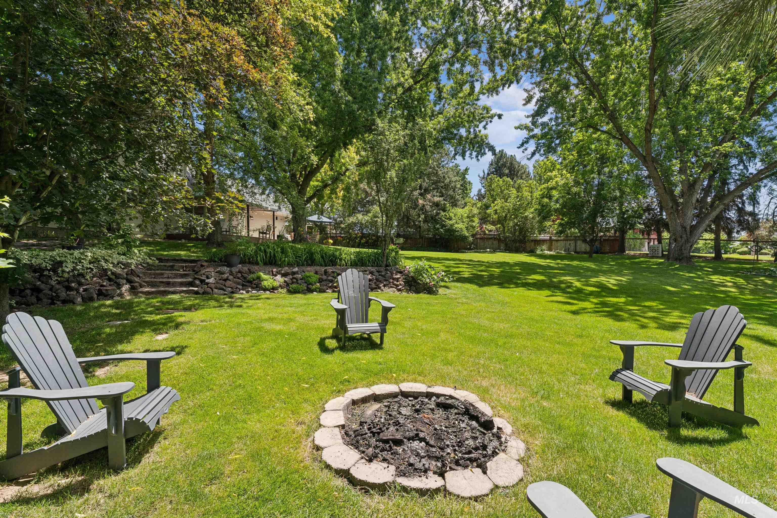 359 N Rene Place Property Photo 41